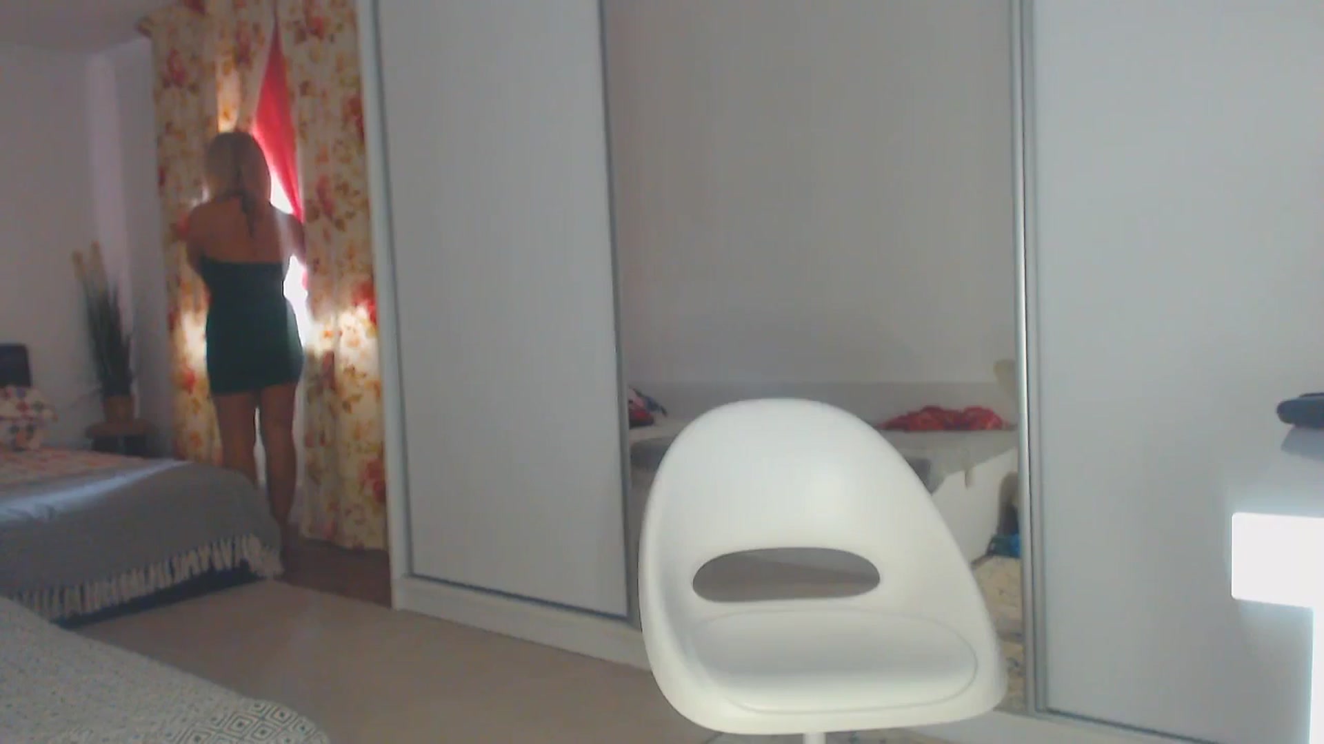 Gallery image thumbnail from Merlyn4u's myfreecams stream on, 09/26/2025, 11:58 image 8 of 20