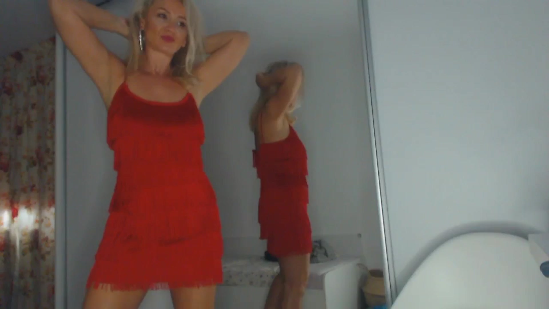 Gallery image thumbnail from Merlyn4u's myfreecams stream on, 10/02/2025, 09:33 image 3 of 20