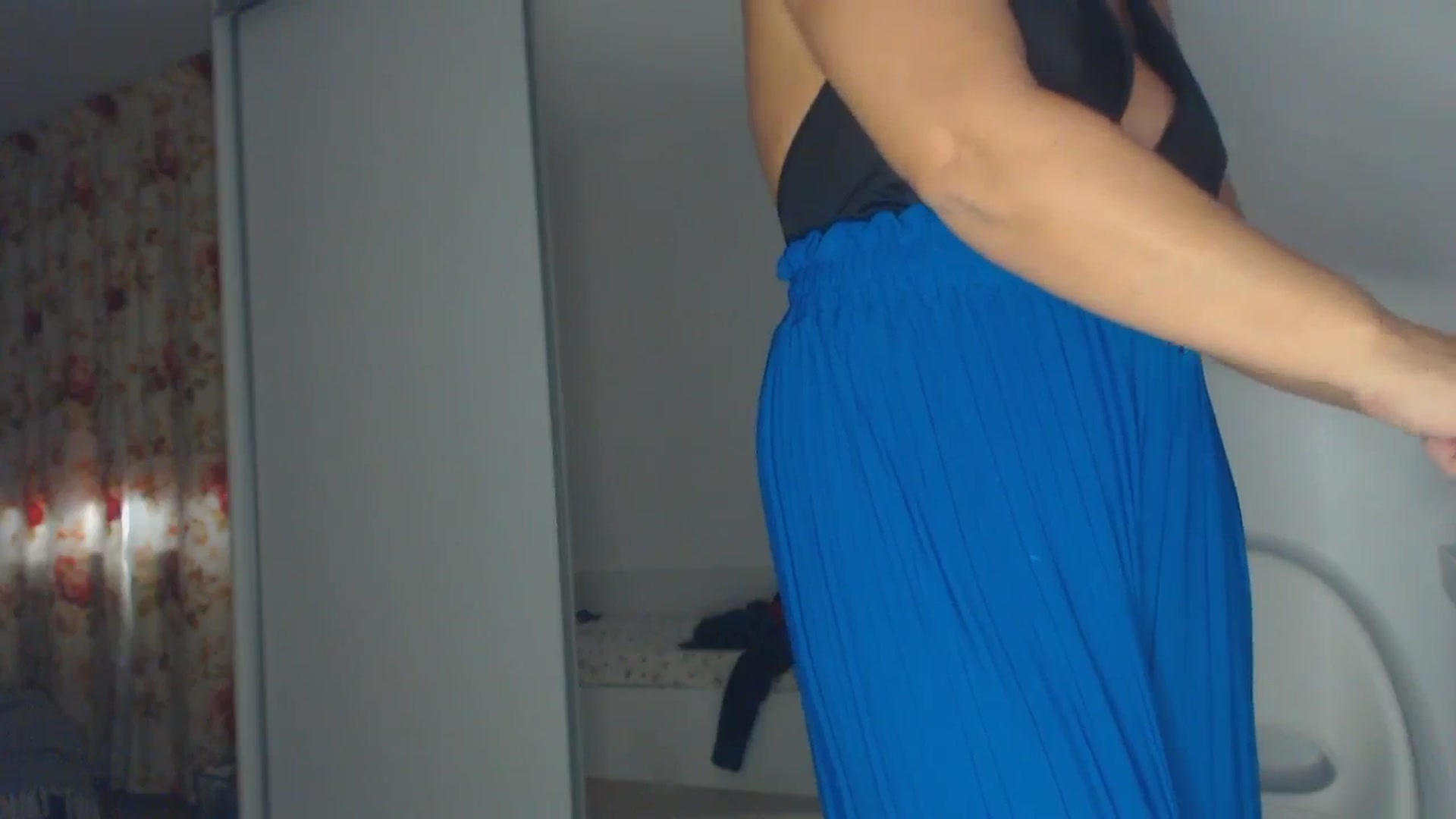 Gallery image thumbnail from Merlyn4u's myfreecams stream on, 10/02/2025, 11:18 image 13 of 20