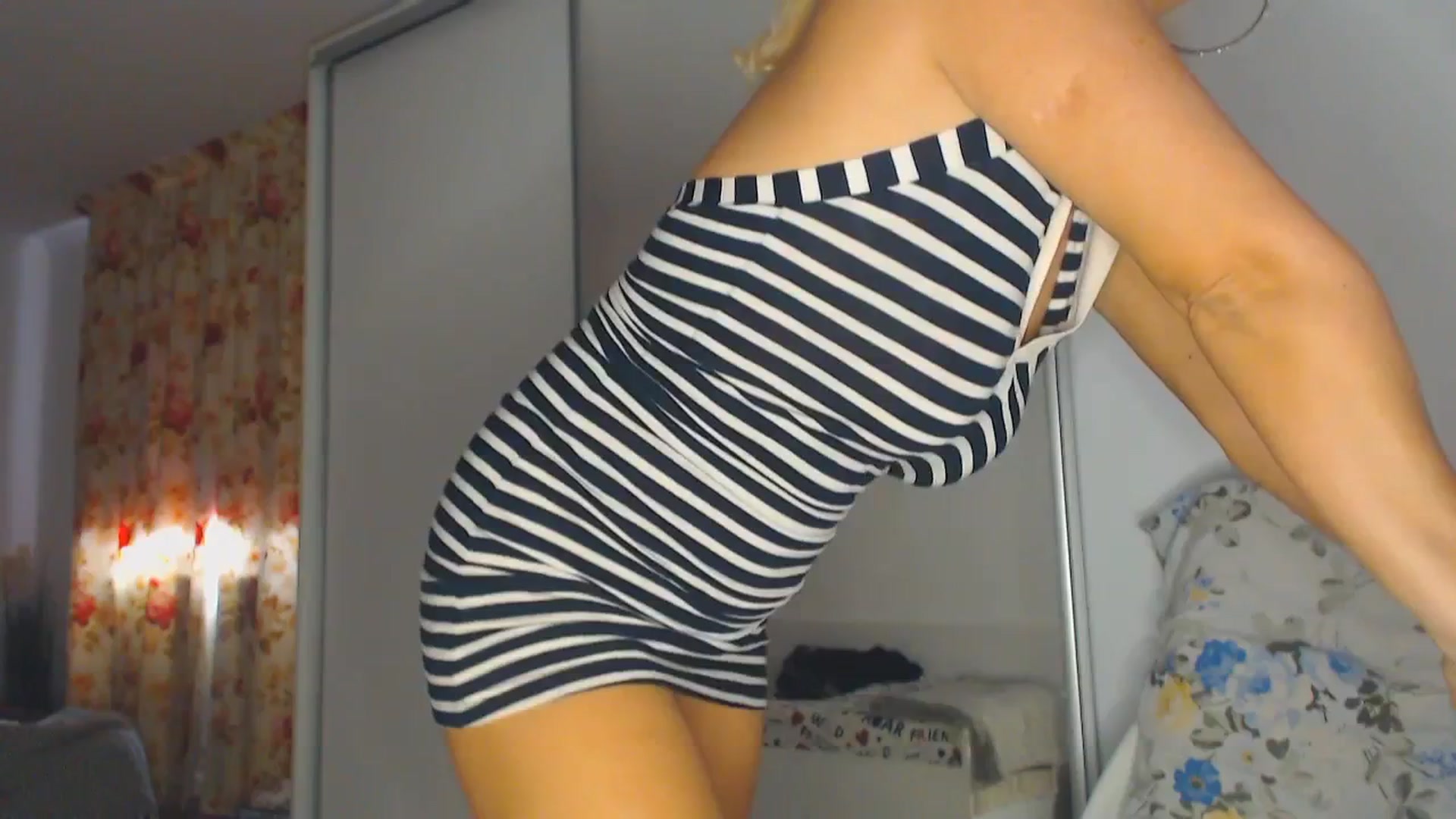 Gallery image thumbnail from Merlyn4u's myfreecams stream on, 10/14/2025, 10:25 image 9 of 20
