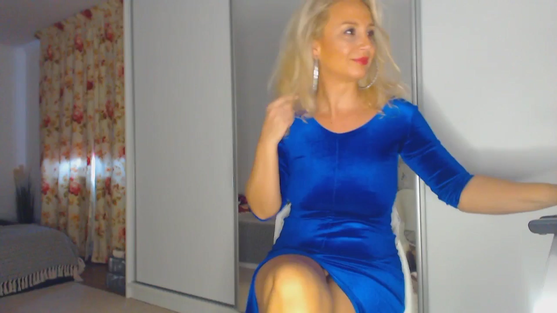Gallery image thumbnail from Merlyn4u's myfreecams stream on, 10/21/2025, 13:22 image 16 of 20