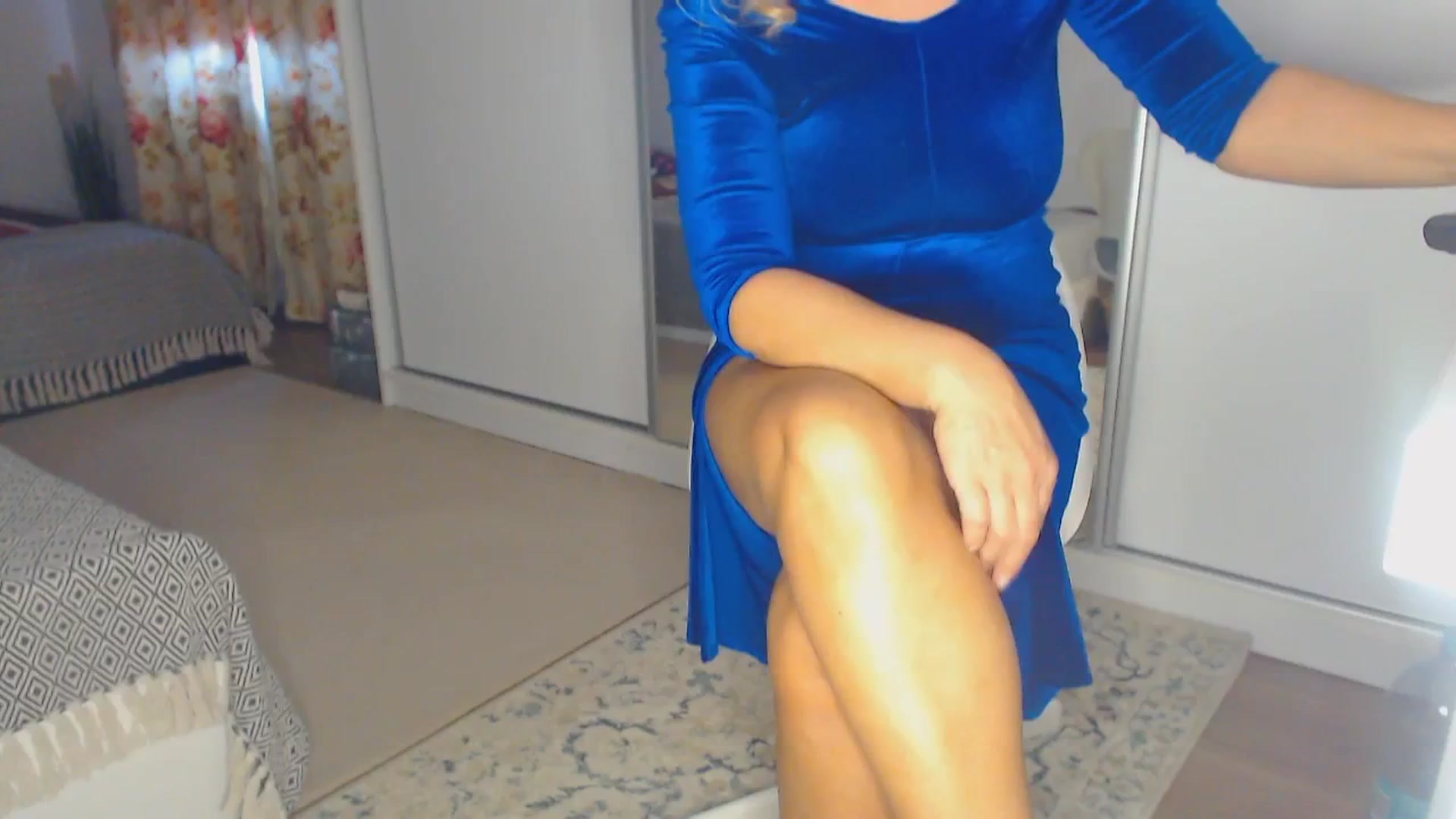 Gallery image thumbnail from Merlyn4u's myfreecams stream on, 10/21/2025, 13:22 image 5 of 20