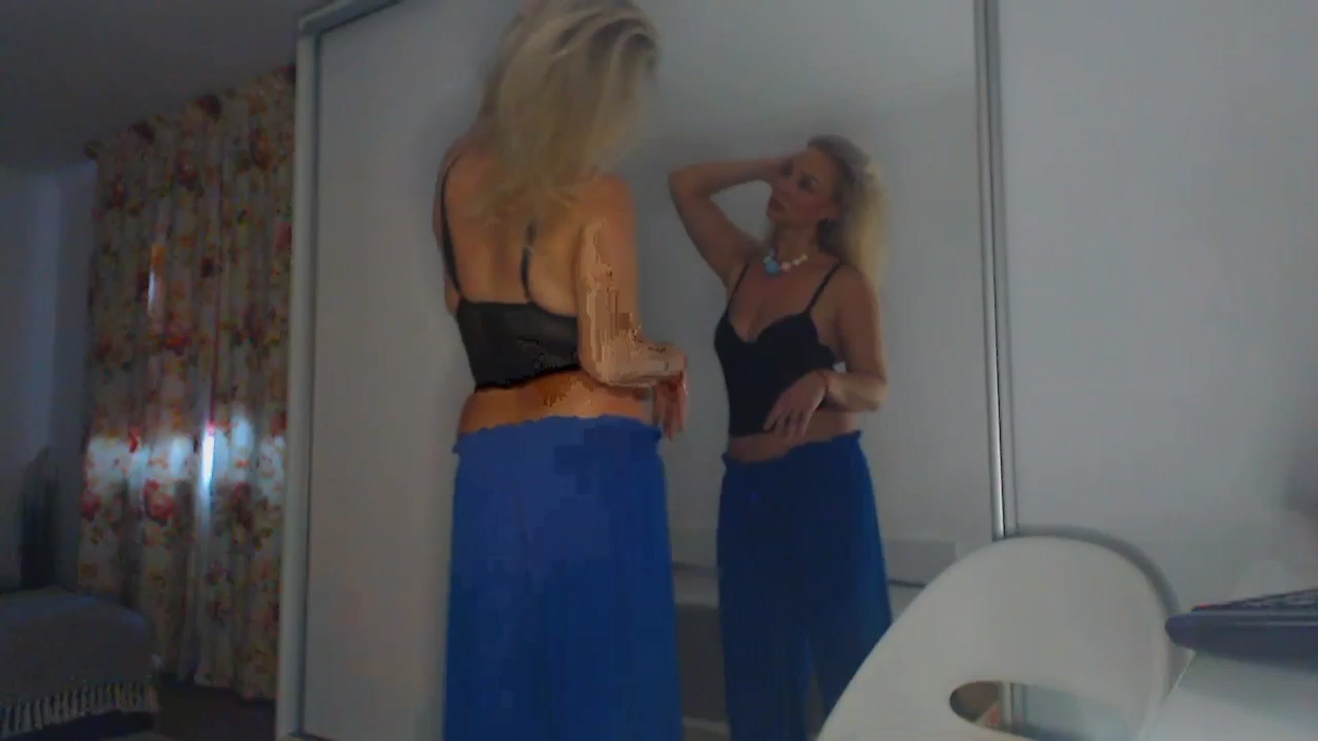 Gallery image thumbnail from Merlyn4u's myfreecams stream on, 10/30/2025, 14:16 image 2 of 20