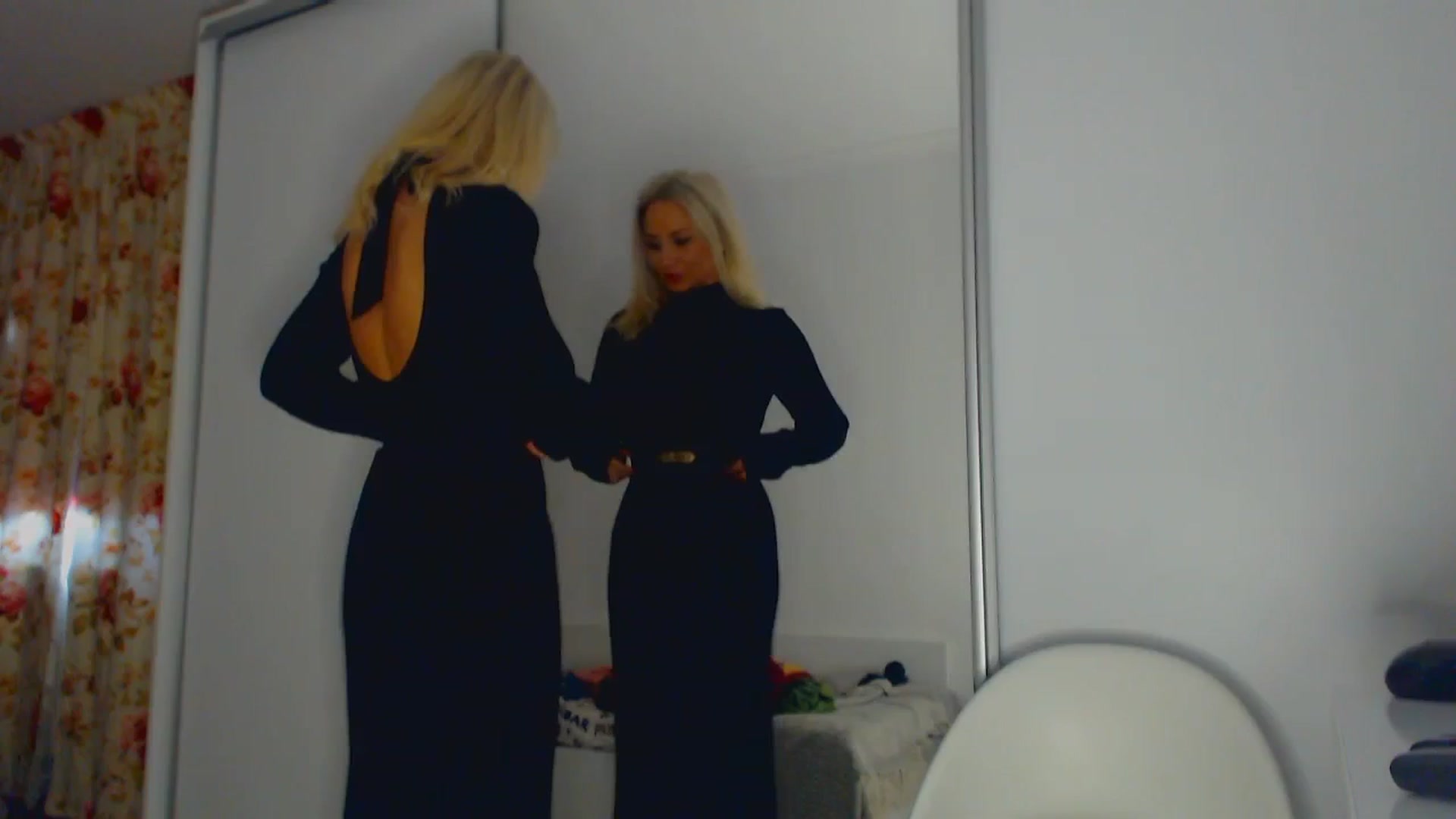 Gallery image thumbnail from Merlyn4u's myfreecams stream on, 11/01/2025, 14:04 image 2 of 20