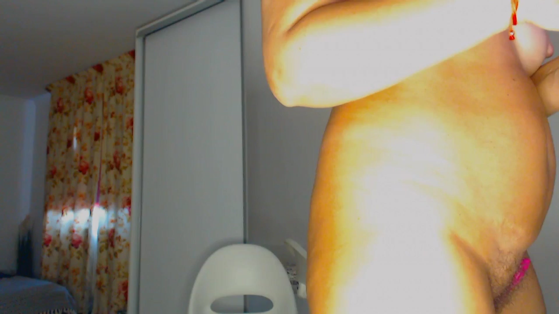 Gallery image thumbnail from Merlyn4u's myfreecams stream on, 11/03/2025, 12:41 image 13 of 20
