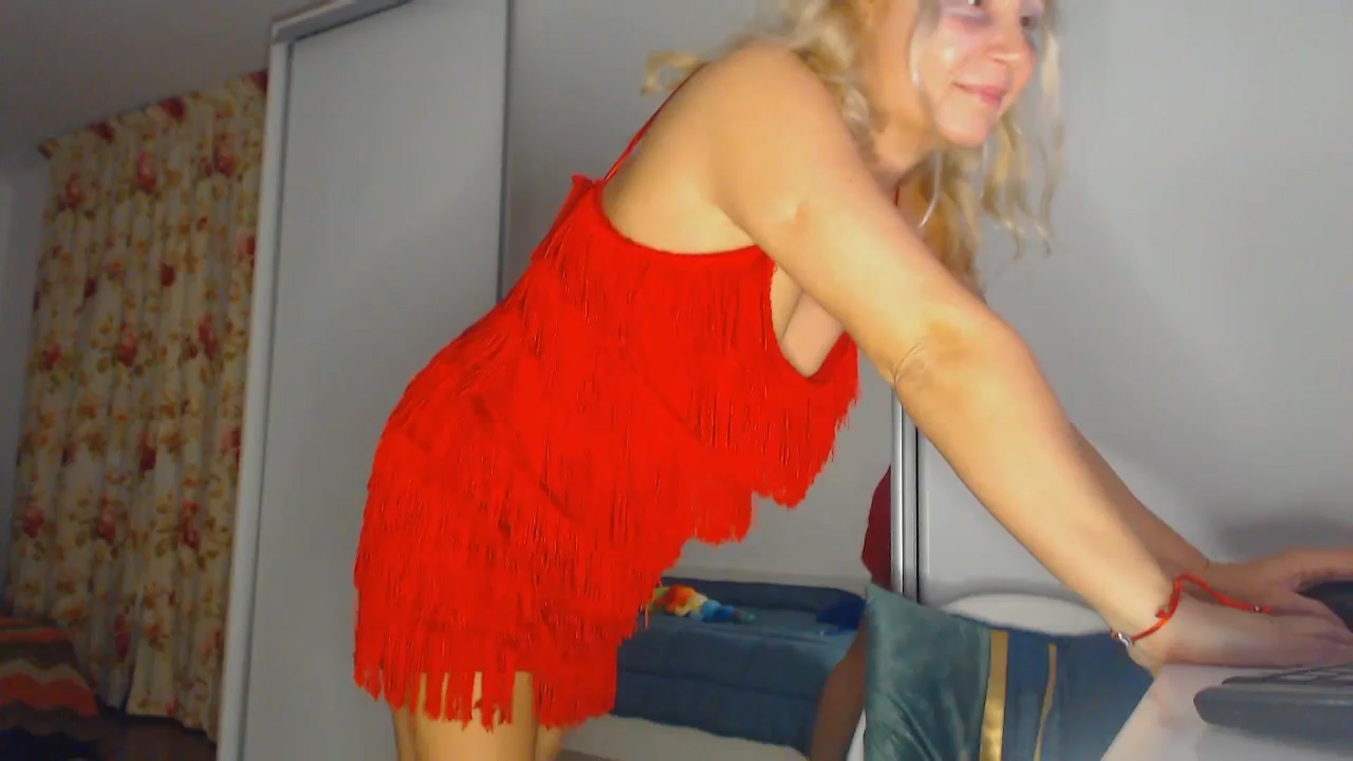 Gallery image thumbnail from Merlyn4u's myfreecams stream on, 12/24/2025, 14:51 image 19 of 20