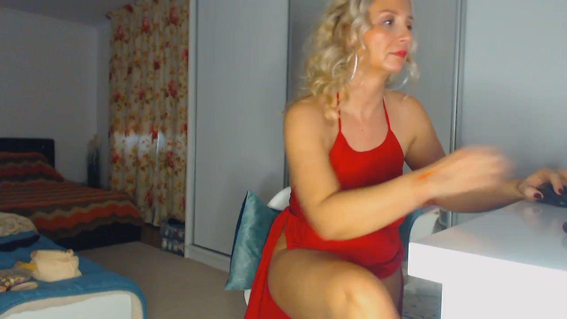 Gallery image thumbnail from Merlyn4u's myfreecams stream on, 12/29/2025, 14:32 image 20 of 20