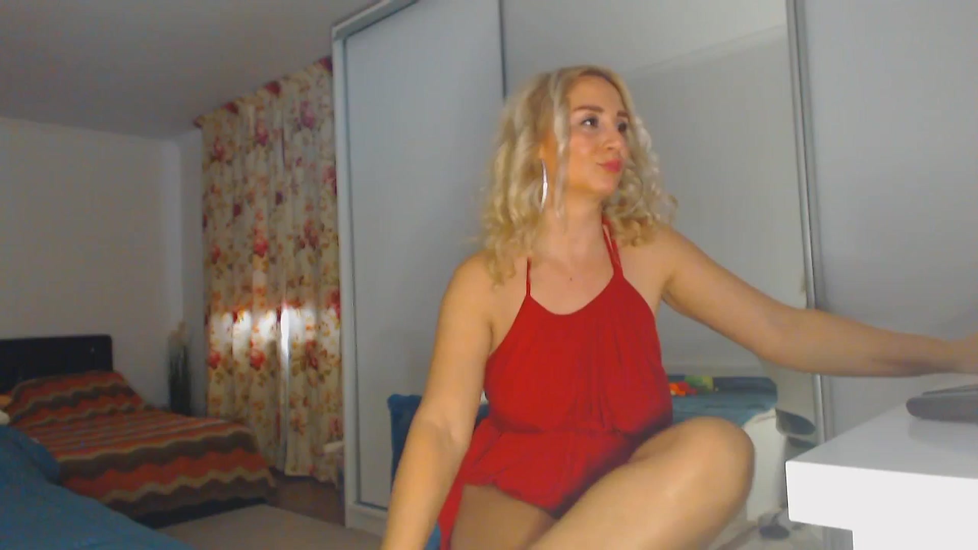 Gallery image thumbnail from Merlyn4u's myfreecams stream on, 01/08/2026, 12:52 image 2 of 20