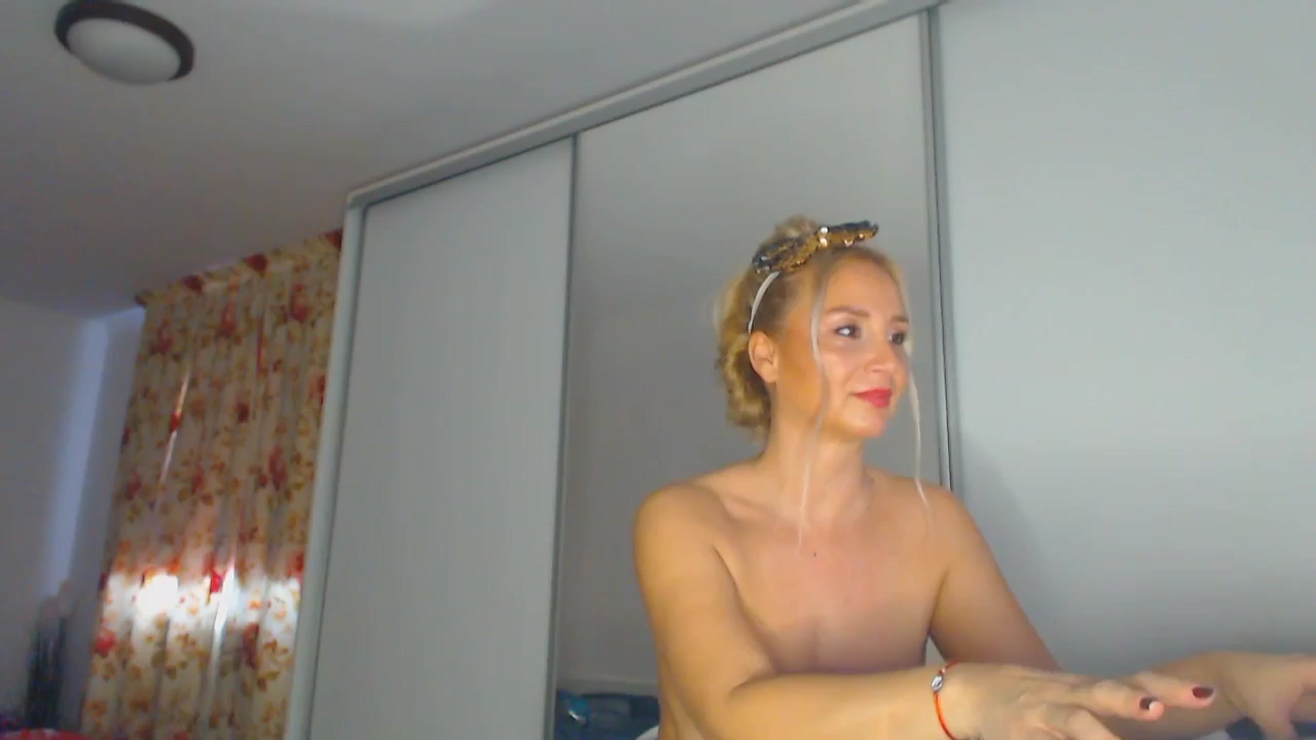 Gallery image thumbnail from Merlyn4u's myfreecams stream on, 01/12/2026, 11:24 image 19 of 20