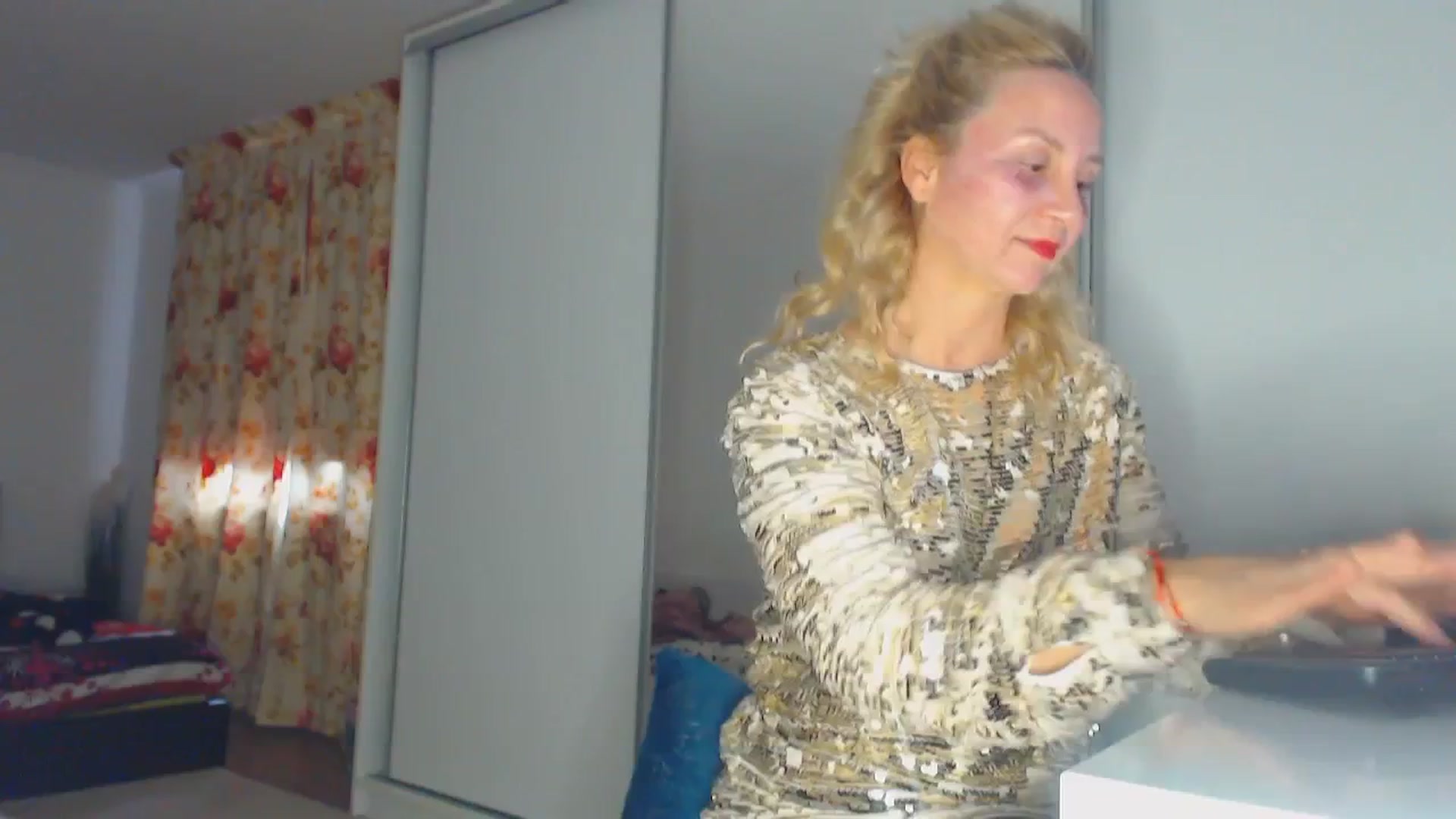 Gallery image thumbnail from Merlyn4u's myfreecams stream on, 01/13/2026, 13:08 image 12 of 20