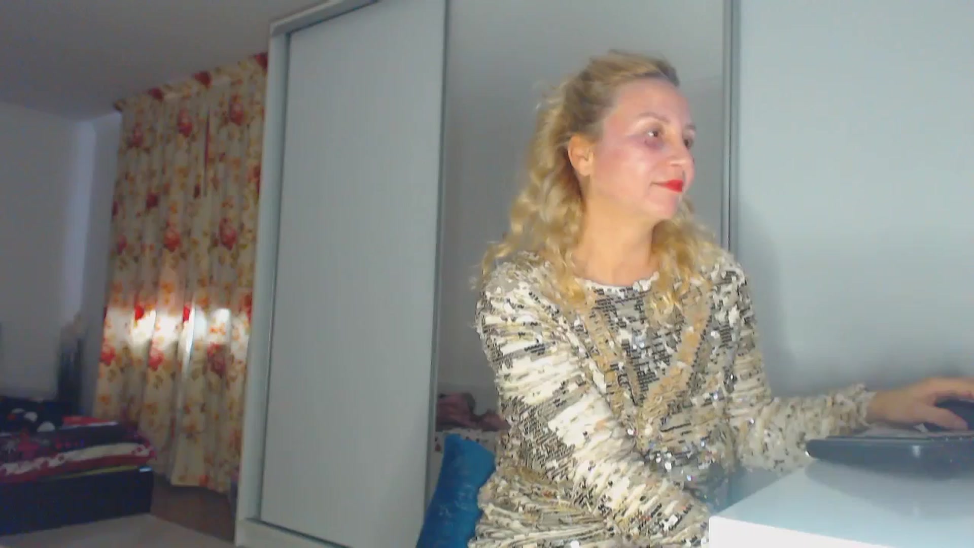 Gallery image thumbnail from Merlyn4u's myfreecams stream on, 01/13/2026, 13:08 image 16 of 20