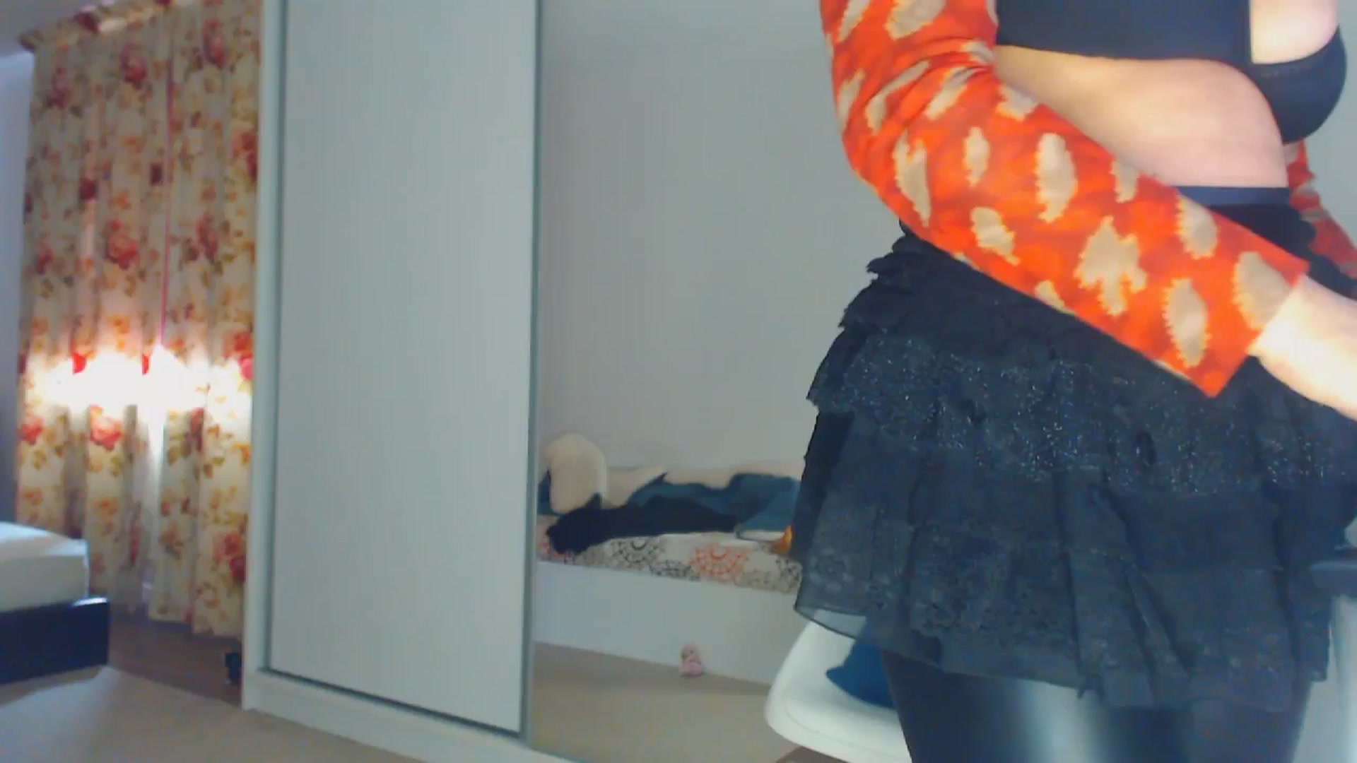 Gallery image thumbnail from Merlyn4u's myfreecams stream on, 02/18/2026, 13:28 image 12 of 20