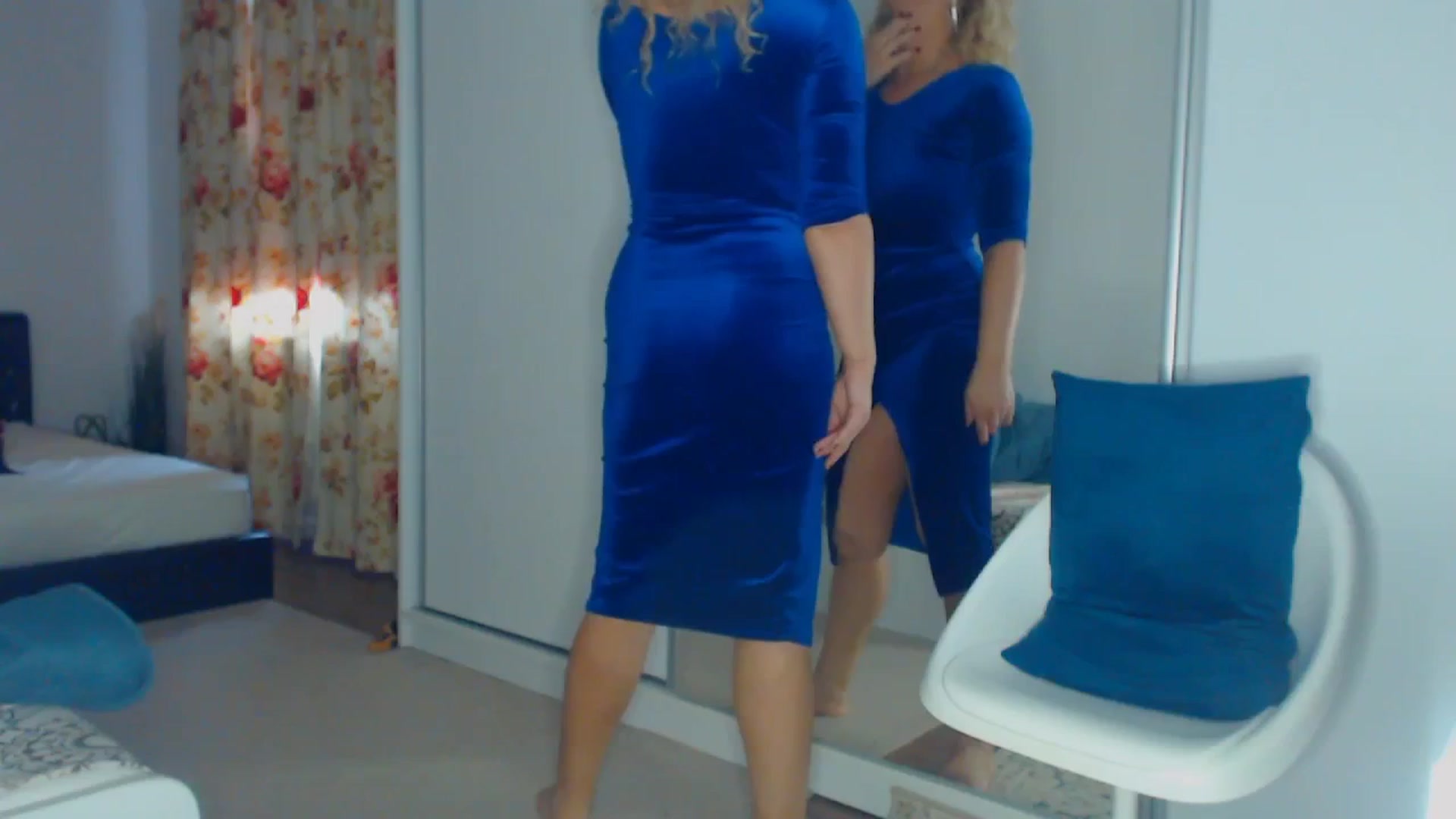 Gallery image thumbnail from Merlyn4u's myfreecams stream on, 02/19/2026, 15:14 image 9 of 20