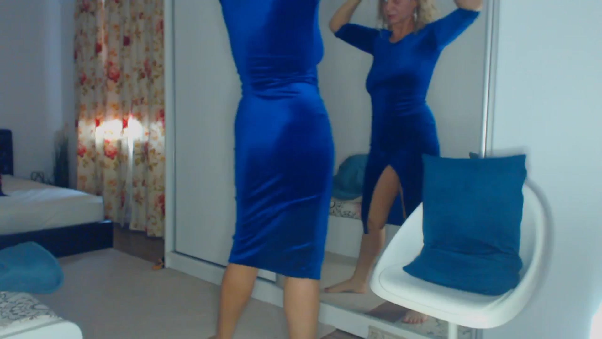 Gallery image thumbnail from Merlyn4u's myfreecams stream on, 02/19/2026, 15:14 image 10 of 20