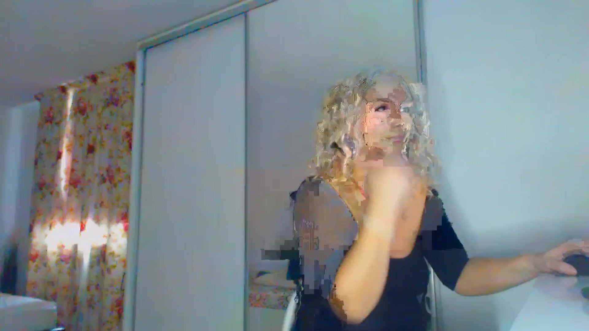 Gallery image thumbnail from Merlyn4u's myfreecams stream on, 02/28/2026, 13:19 image 8 of 20