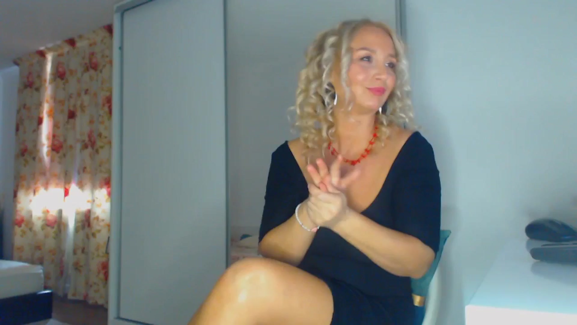 Gallery image thumbnail from Merlyn4u's myfreecams stream on, 02/28/2026, 13:19 image 3 of 20