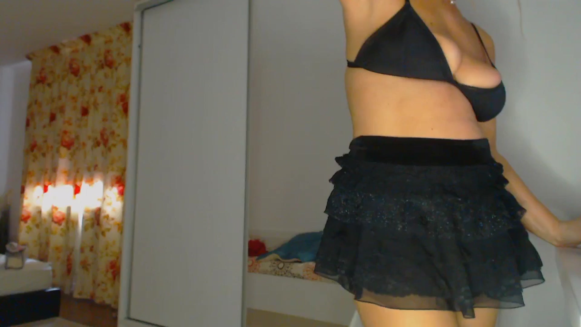 Gallery image thumbnail from Merlyn4u's myfreecams stream on, 03/05/2026, 13:04 image 9 of 20