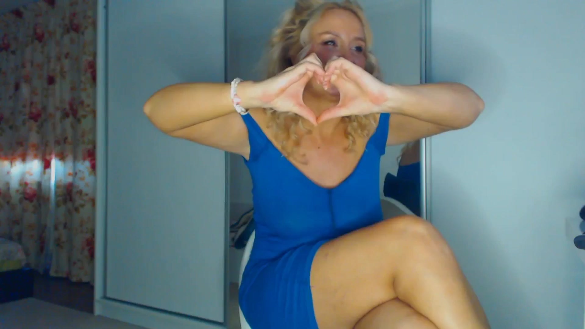 Gallery image thumbnail from Merlyn4u's myfreecams stream on, 03/08/2026, 15:20 image 19 of 20