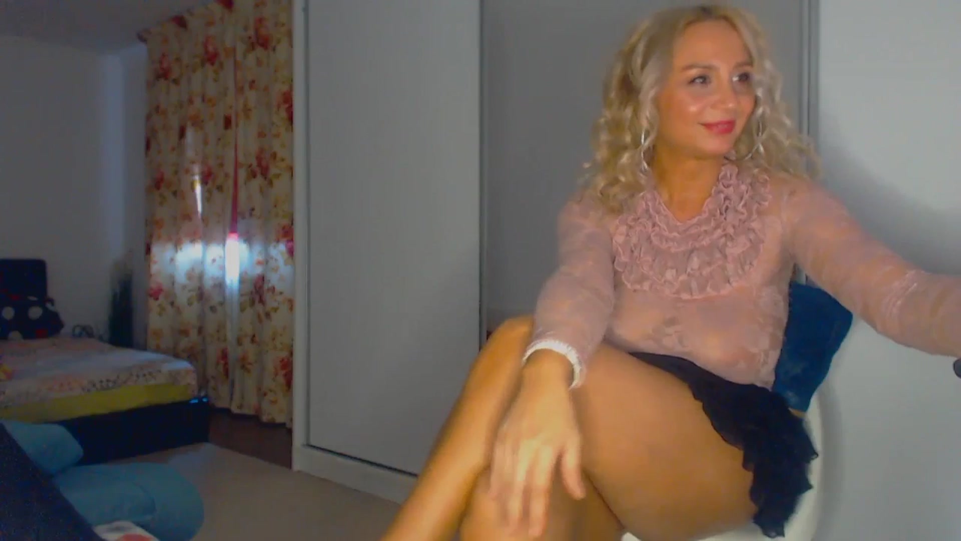 Gallery image thumbnail from Merlyn4u's myfreecams stream on, 03/09/2026, 11:38 image 13 of 20