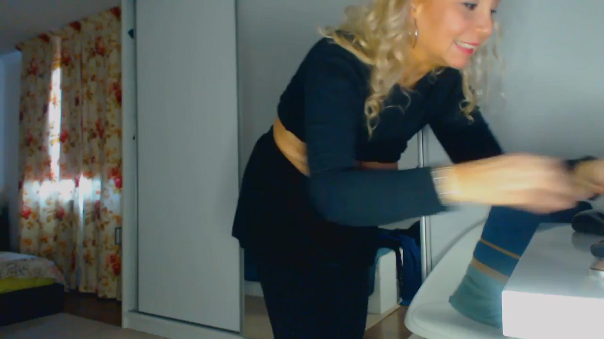 Gallery image thumbnail from Merlyn4u's myfreecams stream on, 03/11/2026, 12:58 image 3 of 20