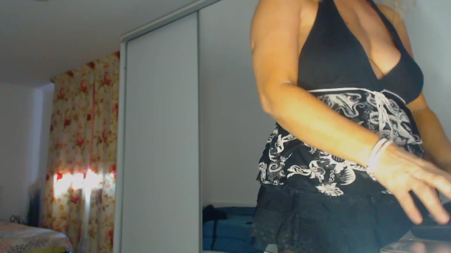 Gallery image thumbnail from Merlyn4u's myfreecams stream on, 03/12/2026, 11:07 image 6 of 20