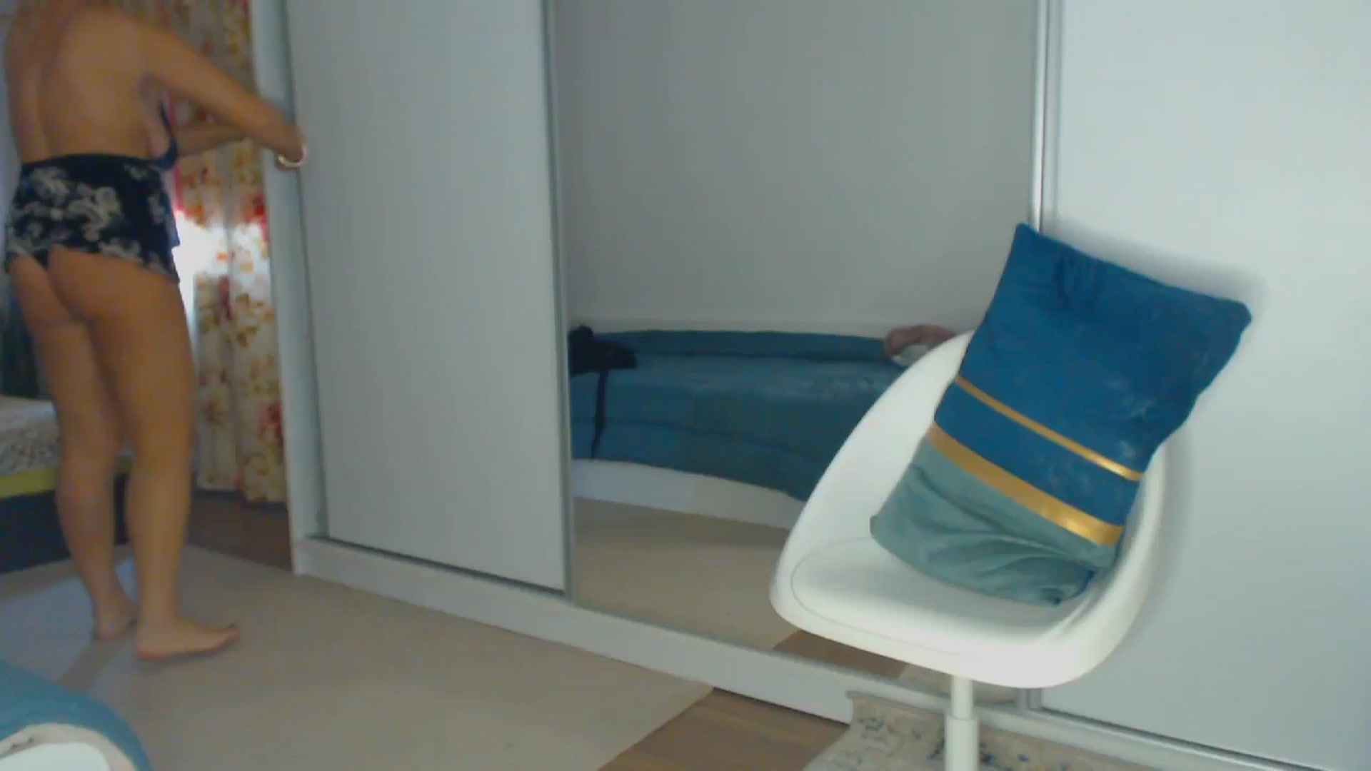 Gallery image thumbnail from Merlyn4u's myfreecams stream on, 03/12/2026, 11:07 image 19 of 20