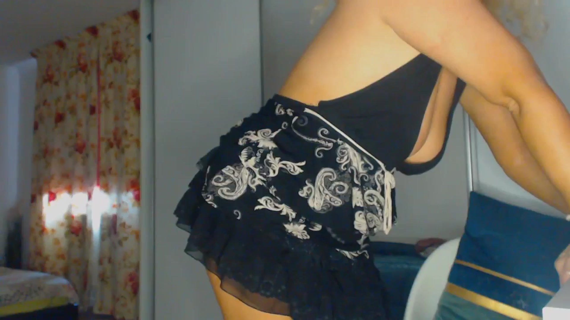 Gallery image thumbnail from Merlyn4u's myfreecams stream on, 03/12/2026, 12:54 image 9 of 20