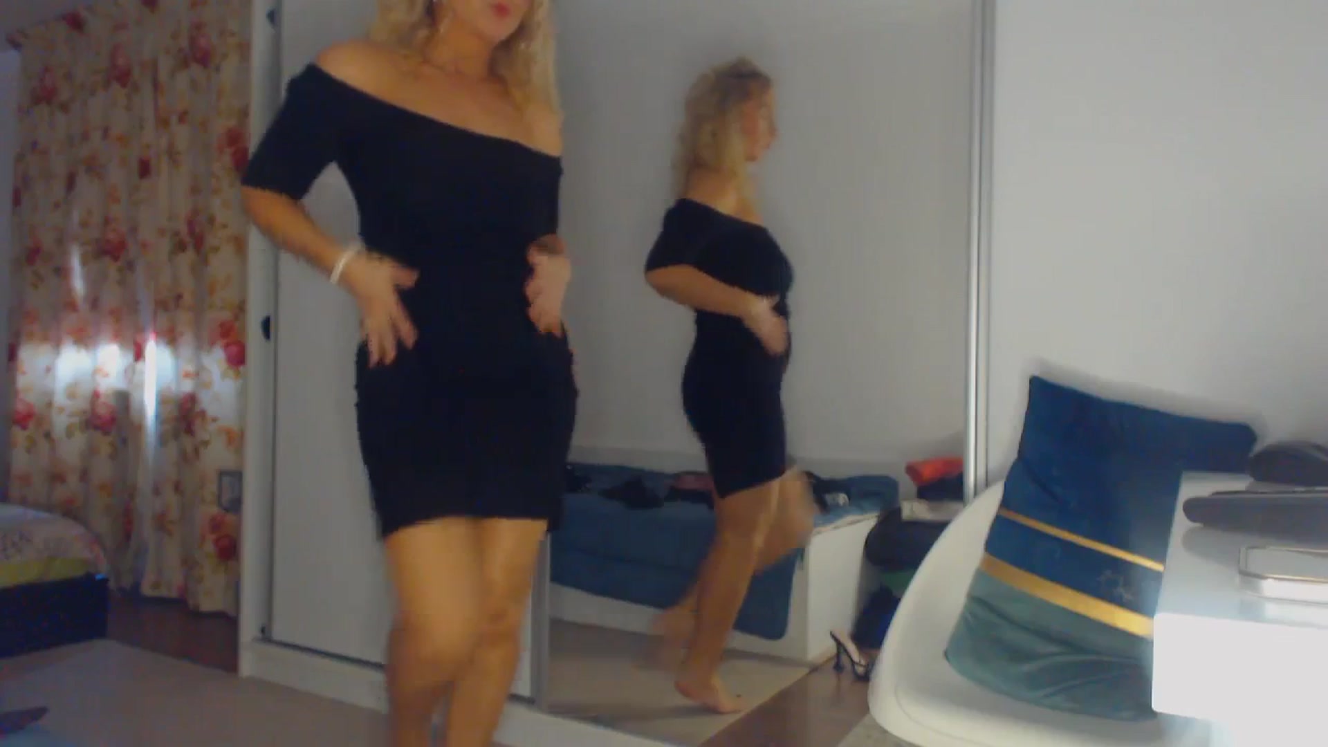 Gallery image thumbnail from Merlyn4u's myfreecams stream on, 03/13/2026, 11:14 image 20 of 20