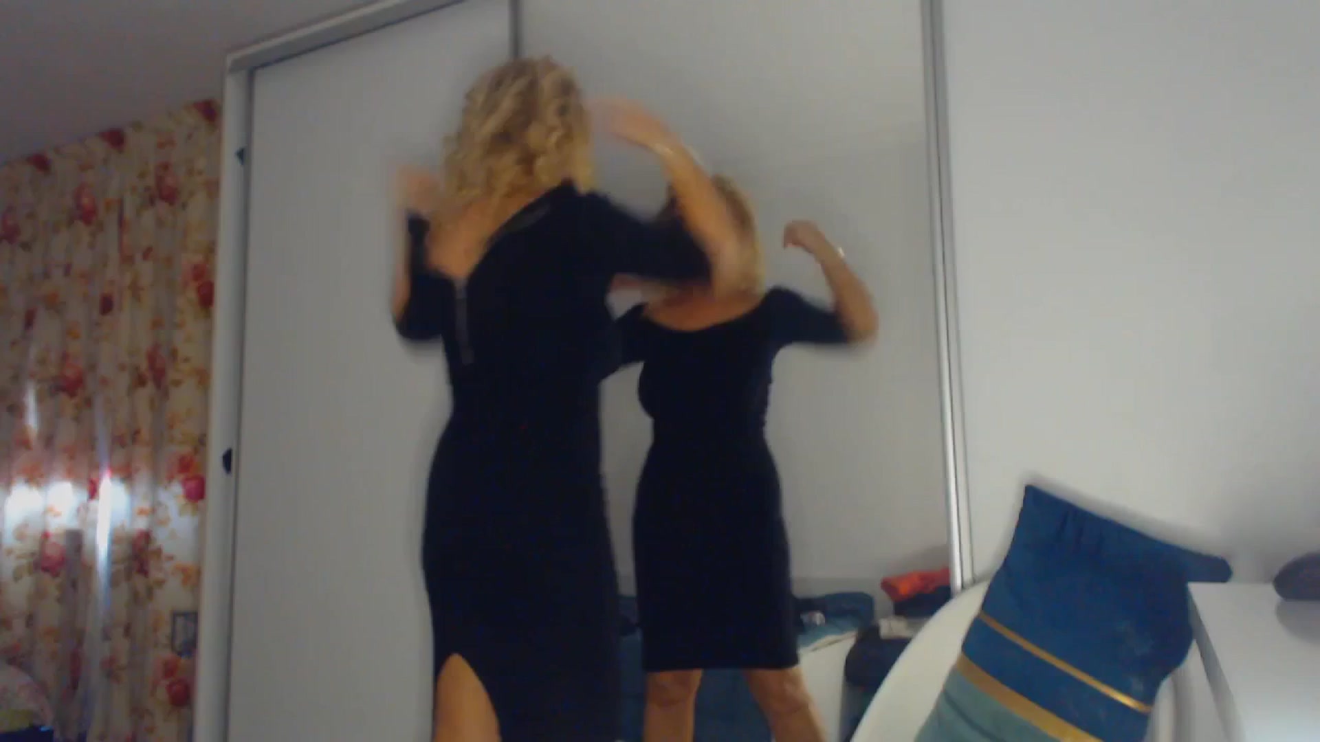 Gallery image thumbnail from Merlyn4u's myfreecams stream on, 03/13/2026, 11:59 image 20 of 20