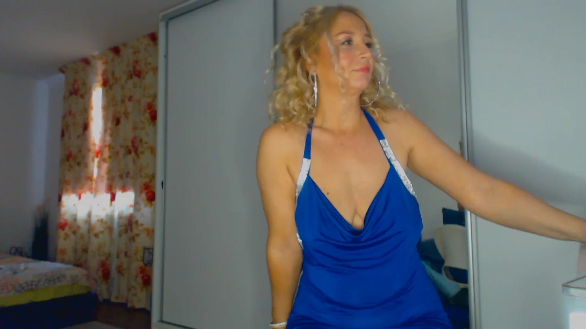 Gallery image thumbnail from Merlyn4u's myfreecams stream on, 03/14/2026, 14:40 image 19 of 20