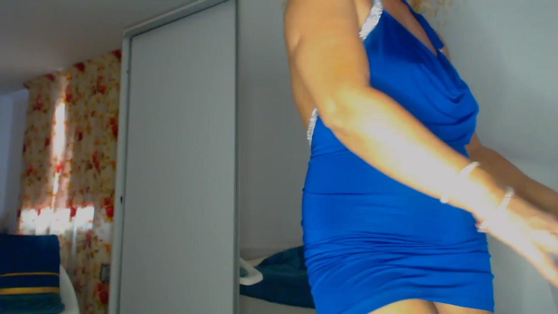 Gallery image thumbnail from Merlyn4u's myfreecams stream on, 03/14/2026, 14:40 image 13 of 20