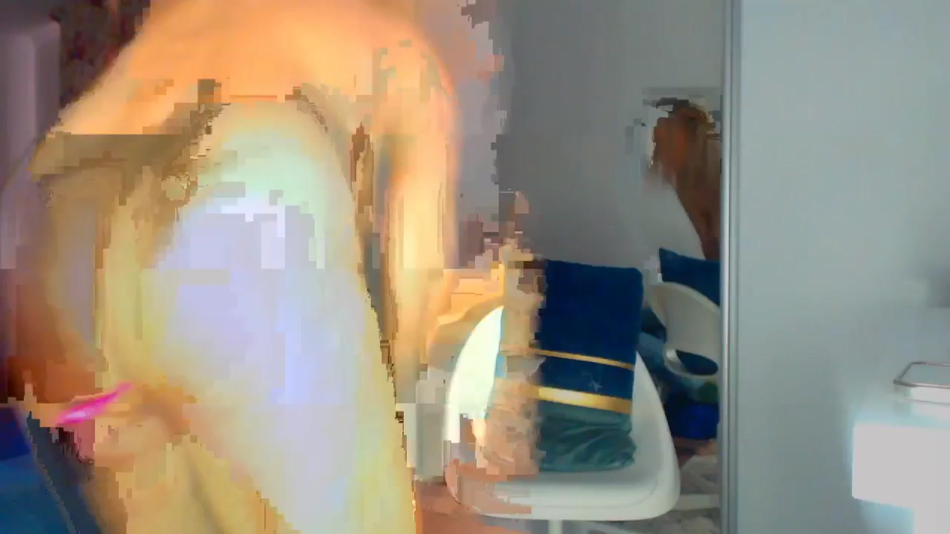 Gallery image thumbnail from Merlyn4u's myfreecams stream on, 03/14/2026, 15:35 image 18 of 20