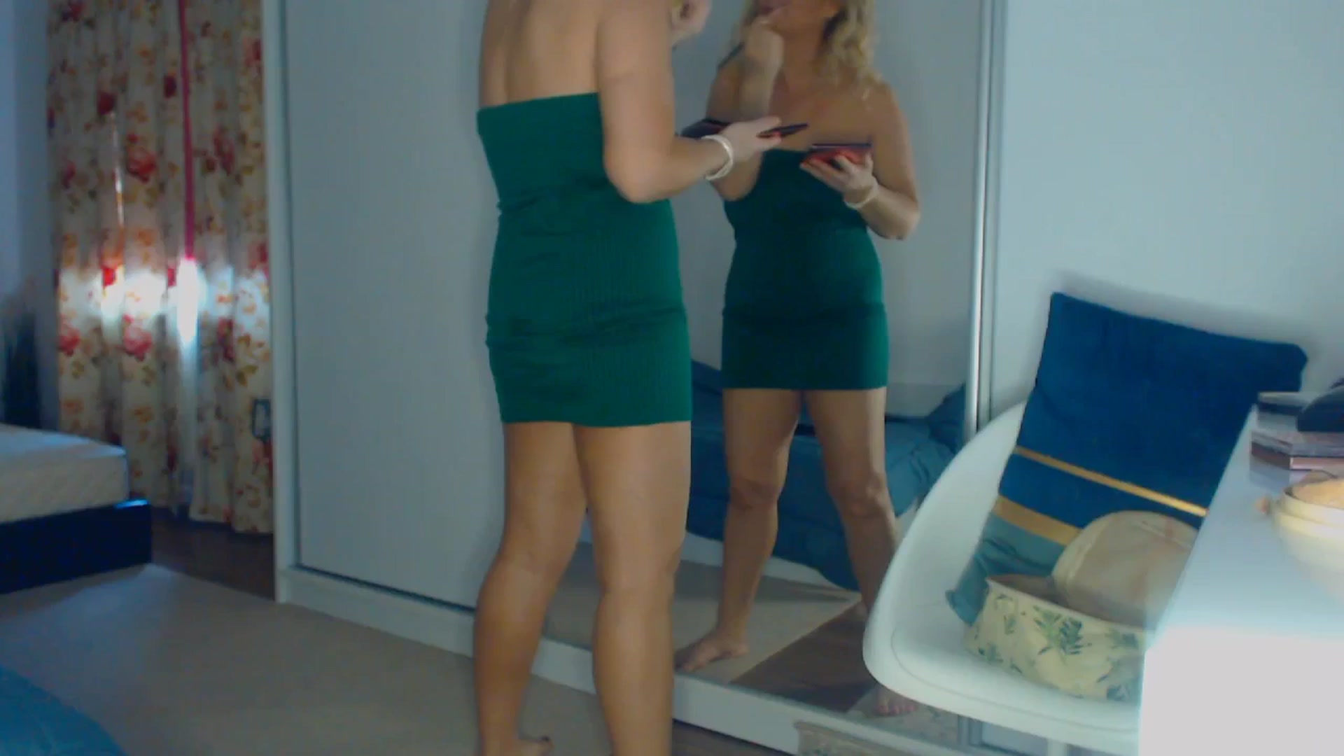 Gallery image thumbnail from Merlyn4u's myfreecams stream on, 03/15/2026, 11:30 image 13 of 20