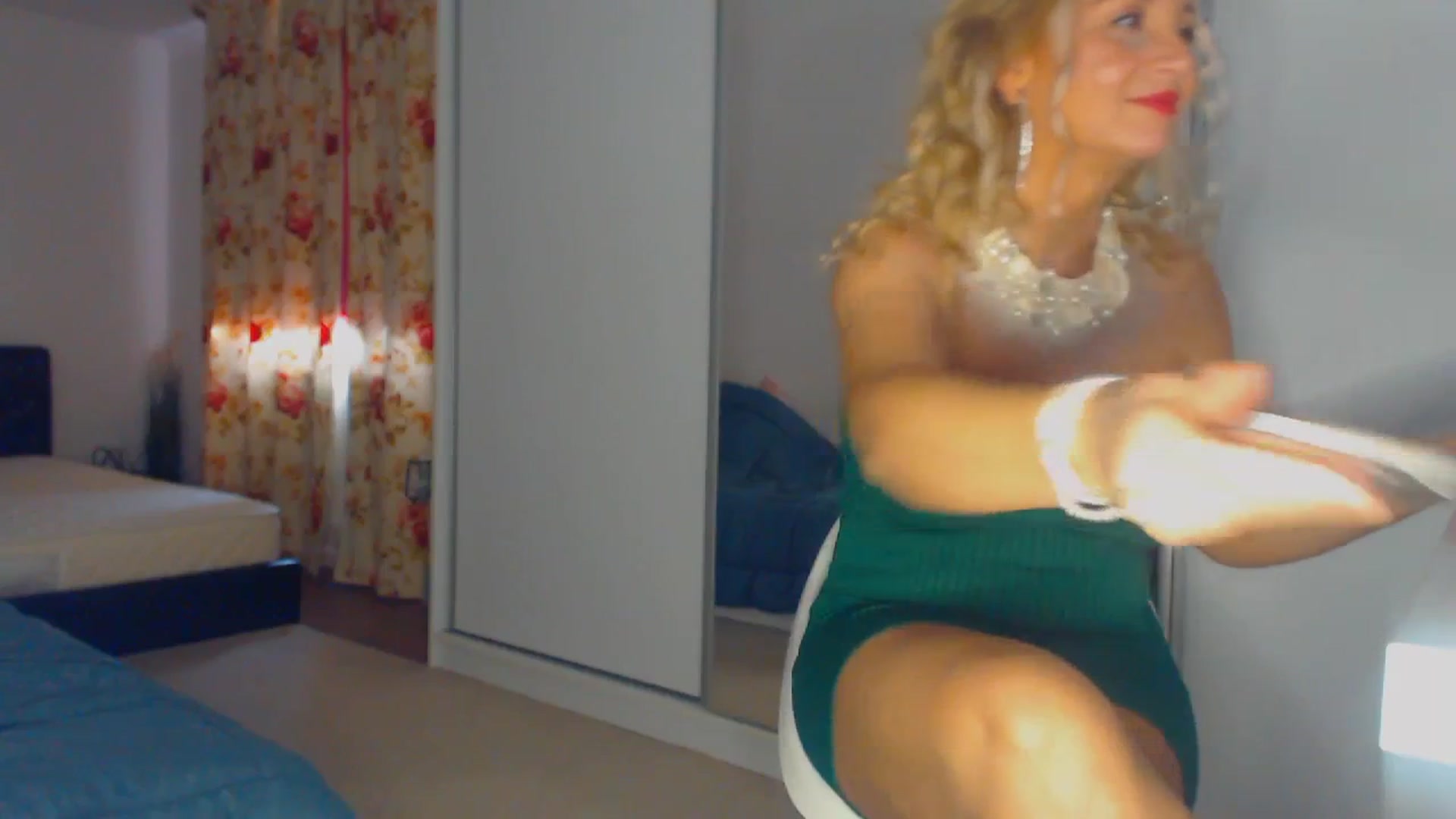 Gallery image thumbnail from Merlyn4u's myfreecams stream on, 03/15/2026, 15:14 image 15 of 20