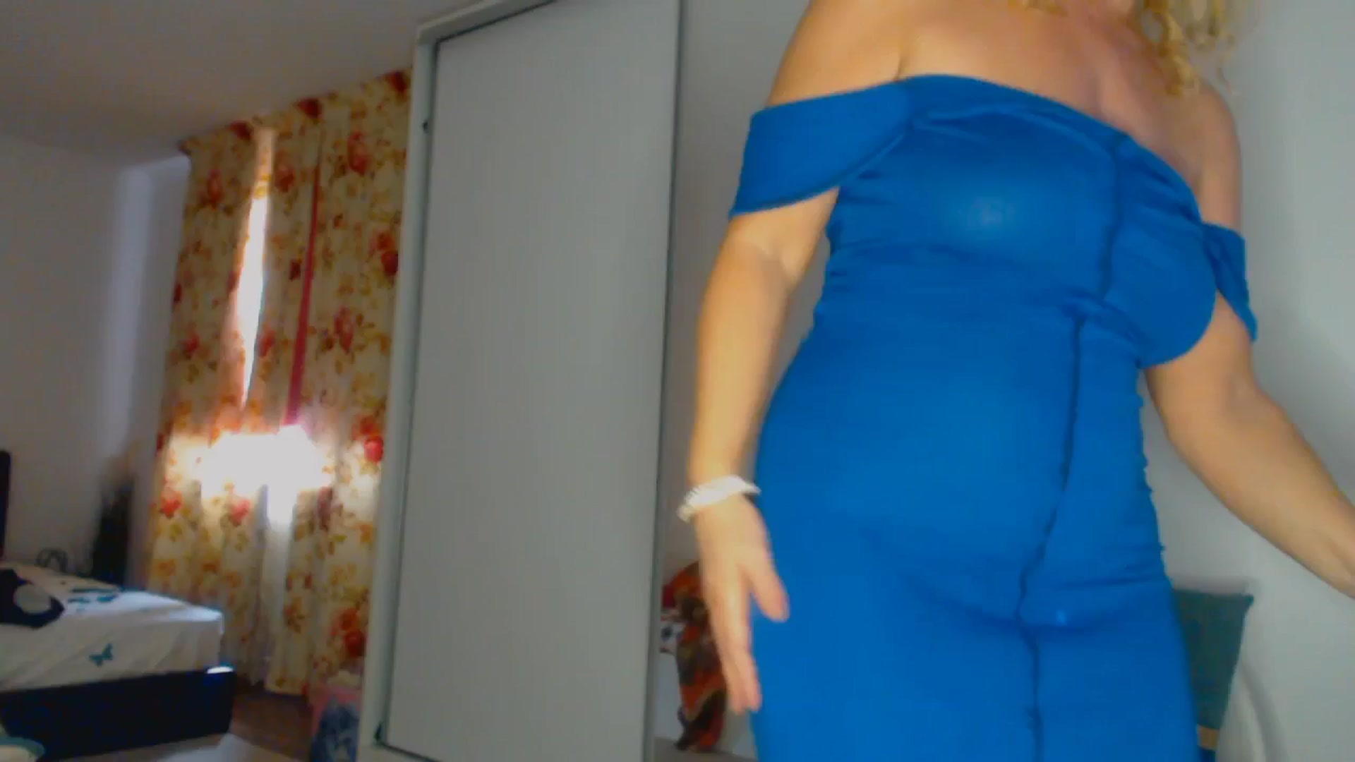 Gallery image thumbnail from Merlyn4u's myfreecams stream on, 03/20/2026, 13:09 image 5 of 20