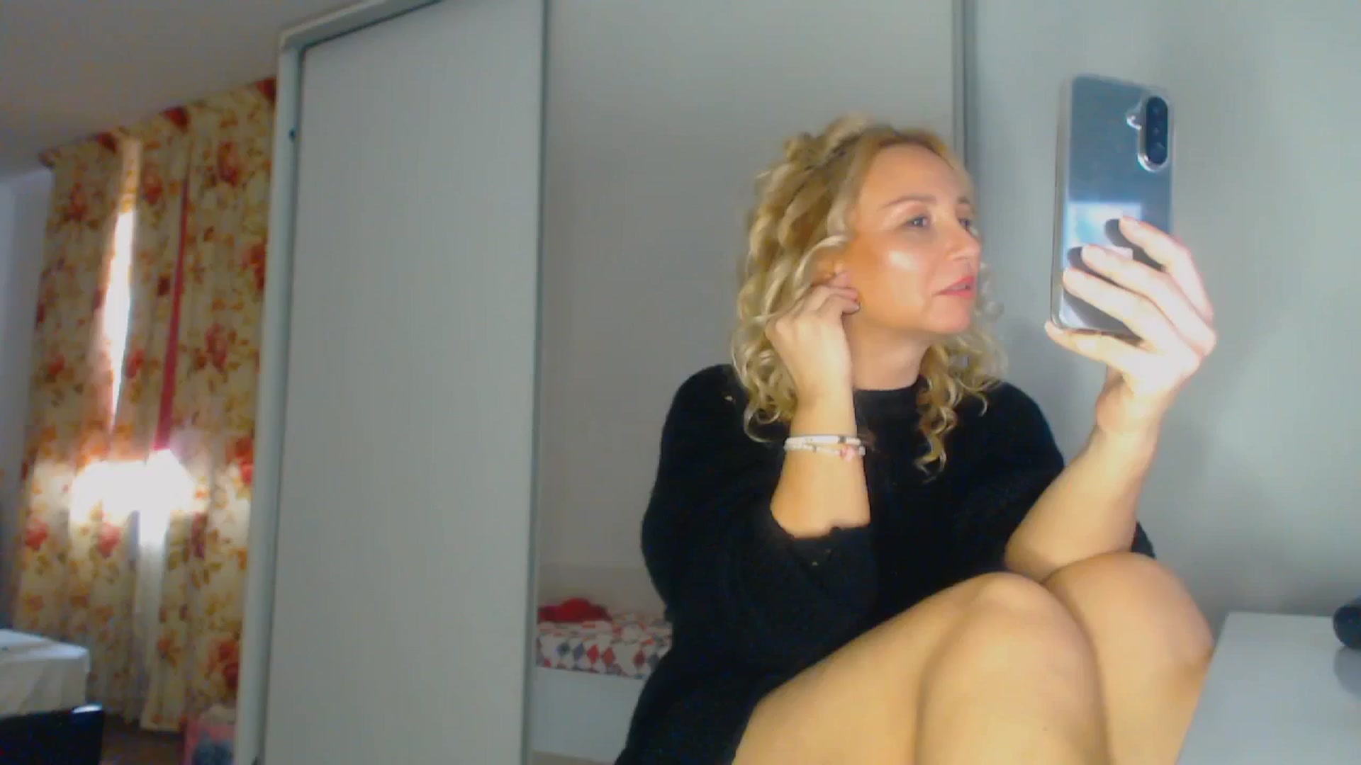 Gallery image thumbnail from Merlyn4u's myfreecams stream on, 03/20/2026, 13:09 image 1 of 20