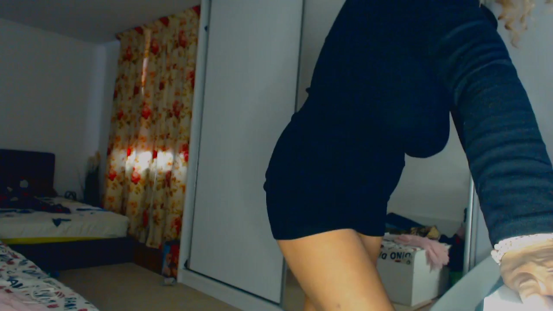 Gallery image thumbnail from Merlyn4u's myfreecams stream on, 03/22/2026, 12:49 image 9 of 20