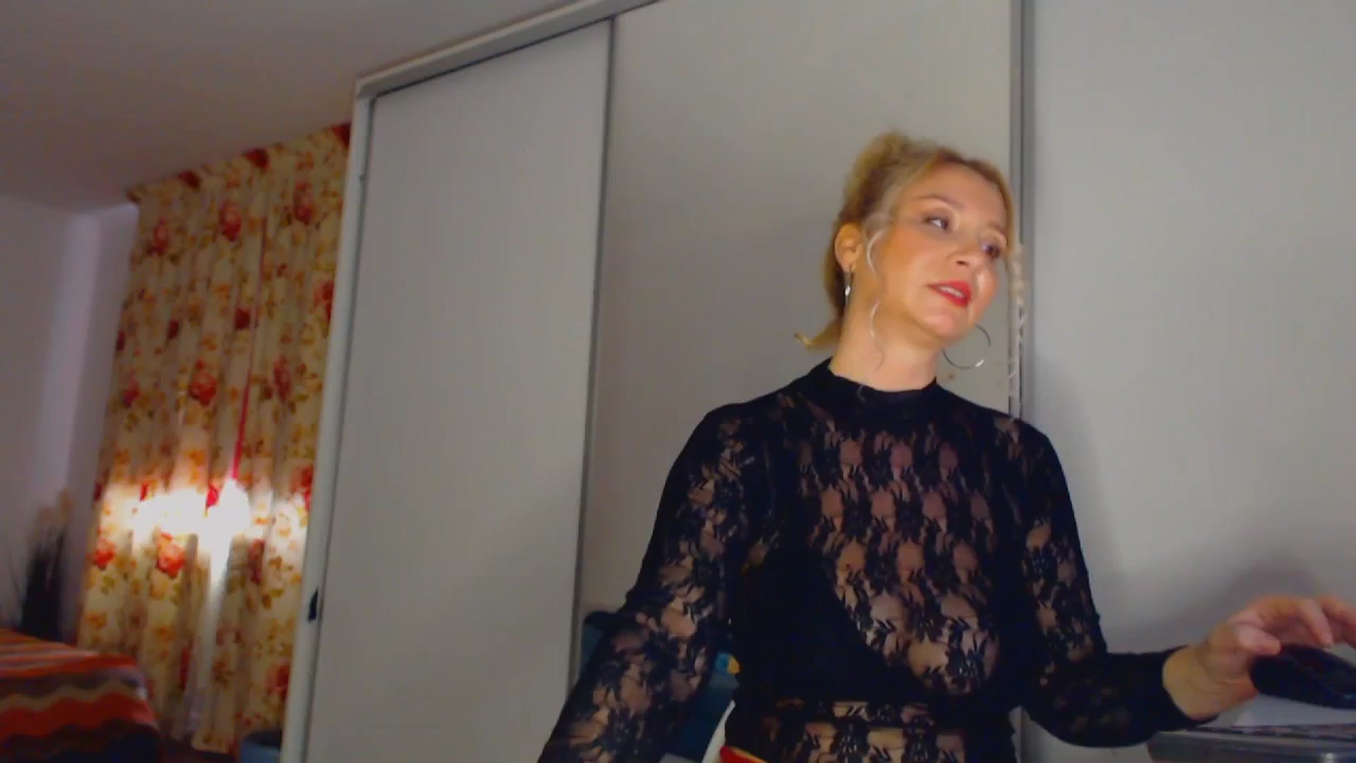 Gallery image thumbnail from Merlyn4u's myfreecams stream on, 03/24/2026, 09:59 image 17 of 20