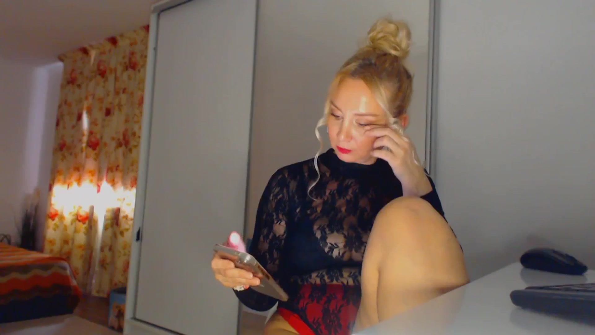 Gallery image thumbnail from Merlyn4u's myfreecams stream on, 03/24/2026, 12:54 image 7 of 20