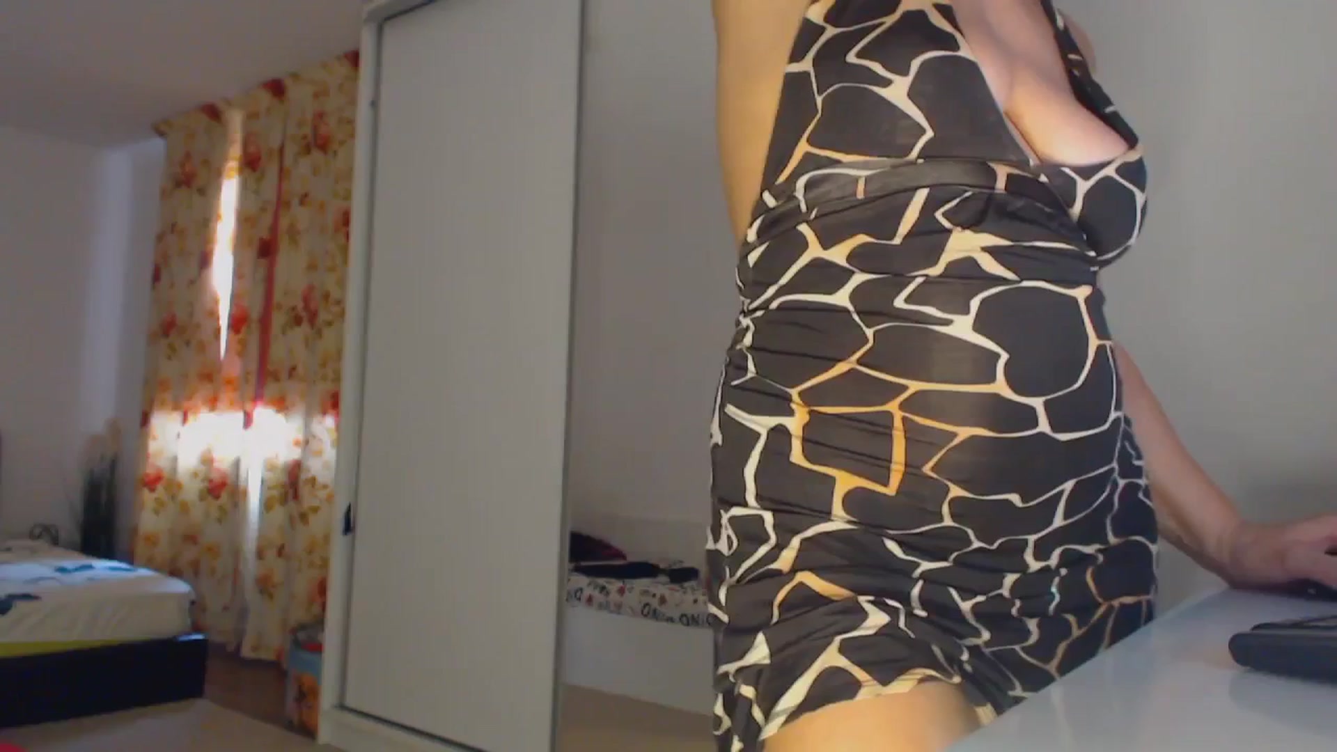 Gallery image thumbnail from Merlyn4u's myfreecams stream on, 03/25/2026, 11:58 image 6 of 20
