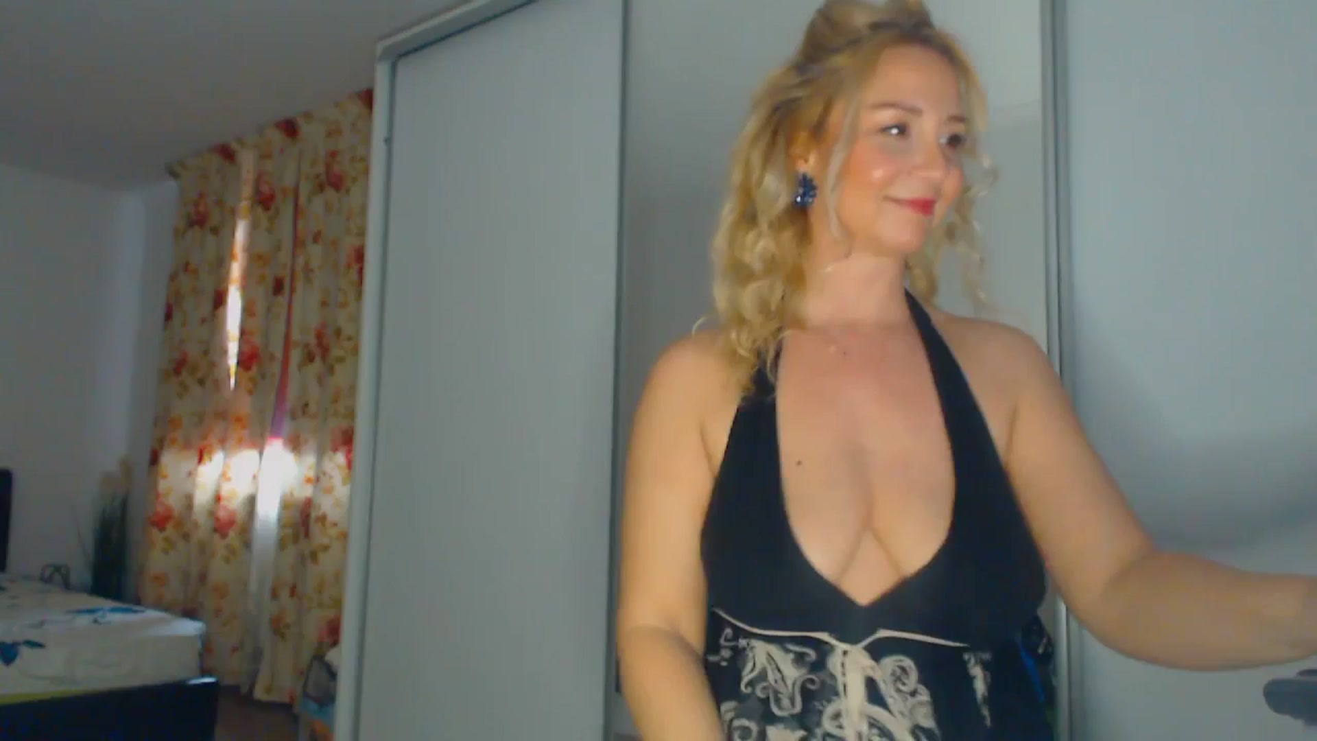 Gallery image thumbnail from Merlyn4u's myfreecams stream on, 03/28/2026, 14:52 image 2 of 20