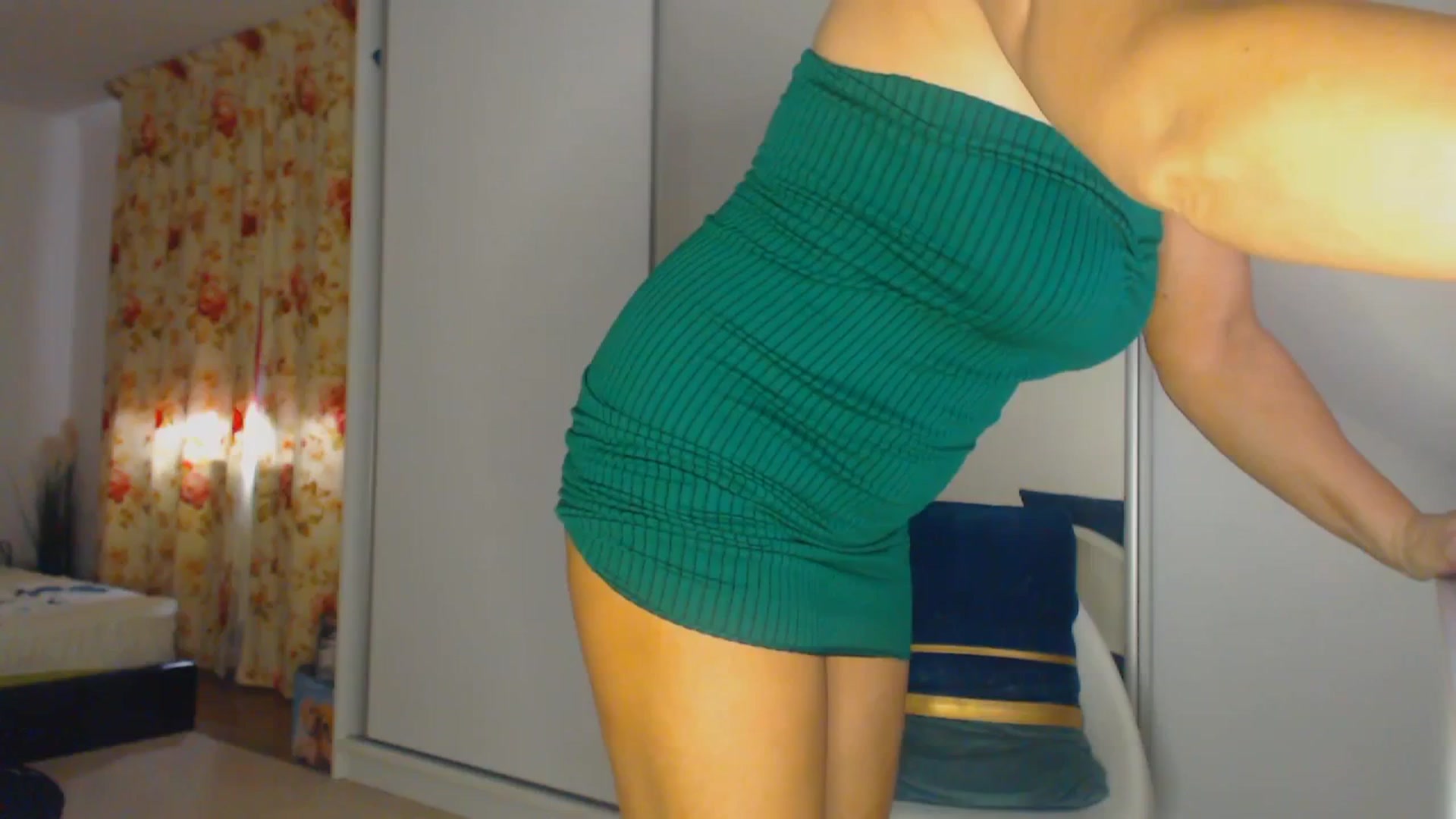 Gallery image thumbnail from Merlyn4u's myfreecams stream on, 03/30/2026, 12:02 image 13 of 20