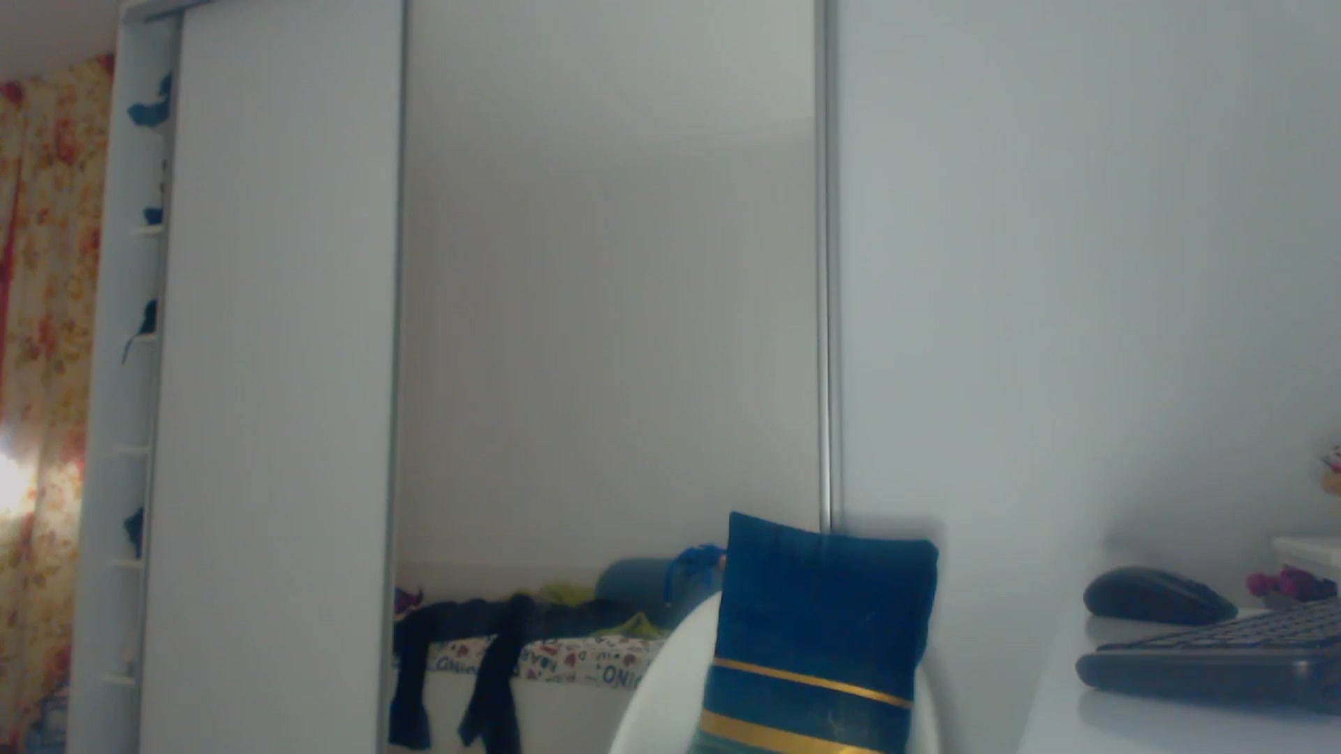 Gallery image thumbnail from Merlyn4u's myfreecams stream on, 03/31/2026, 10:33 image 10 of 20