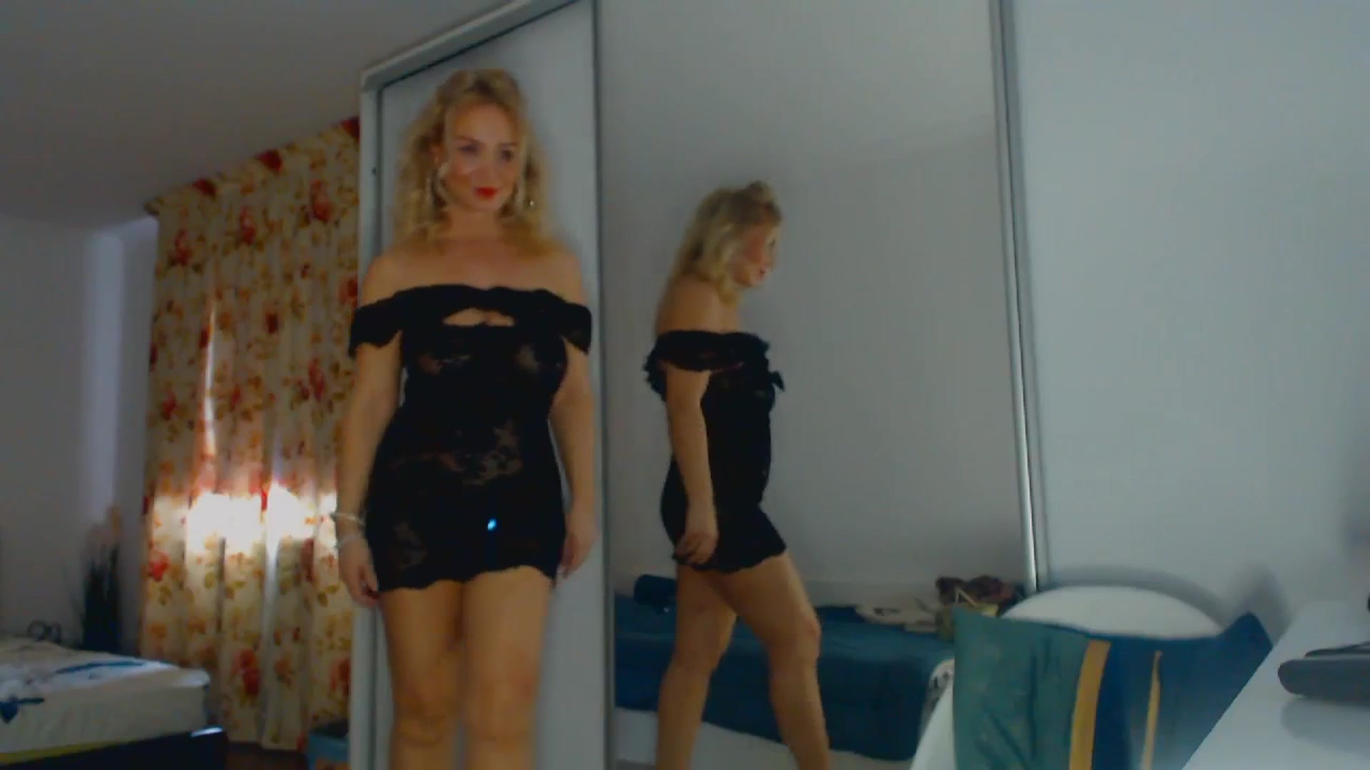 Gallery image thumbnail from Merlyn4u's myfreecams stream on, 04/08/2026, 10:11 image 16 of 20