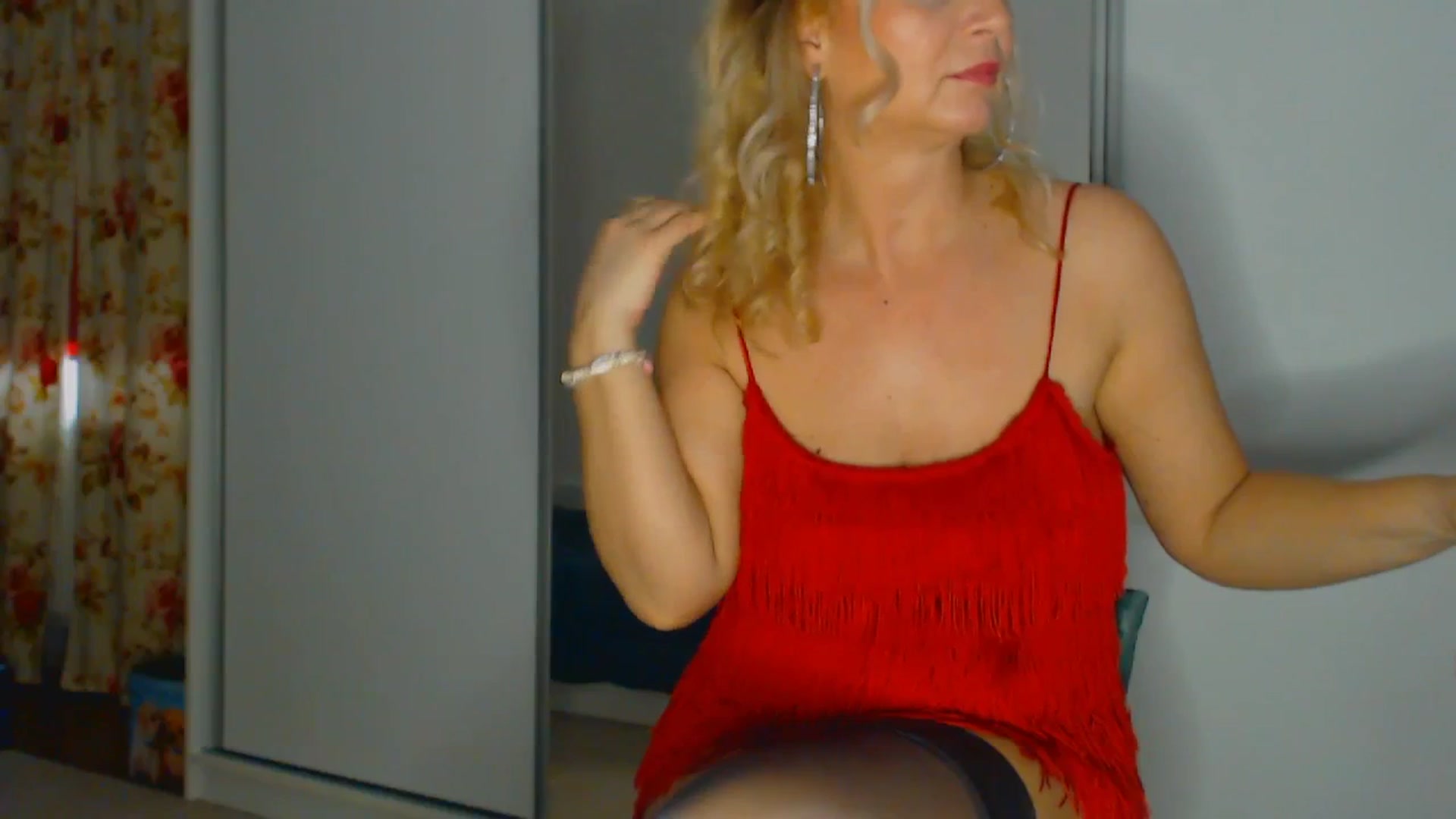 Gallery image thumbnail from Merlyn4u's myfreecams stream on, 04/09/2026, 14:42 image 3 of 20