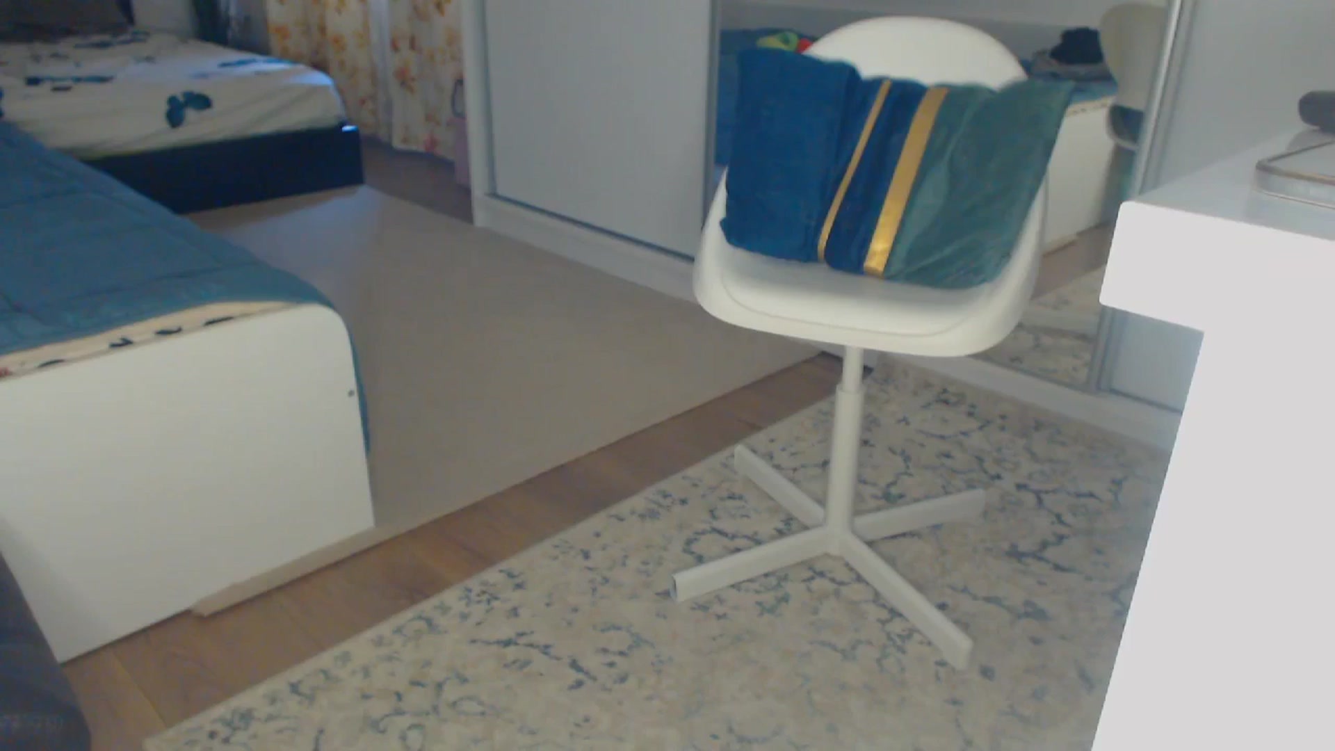 Gallery image thumbnail from Merlyn4u's myfreecams stream on, 04/10/2026, 13:24 image 7 of 20