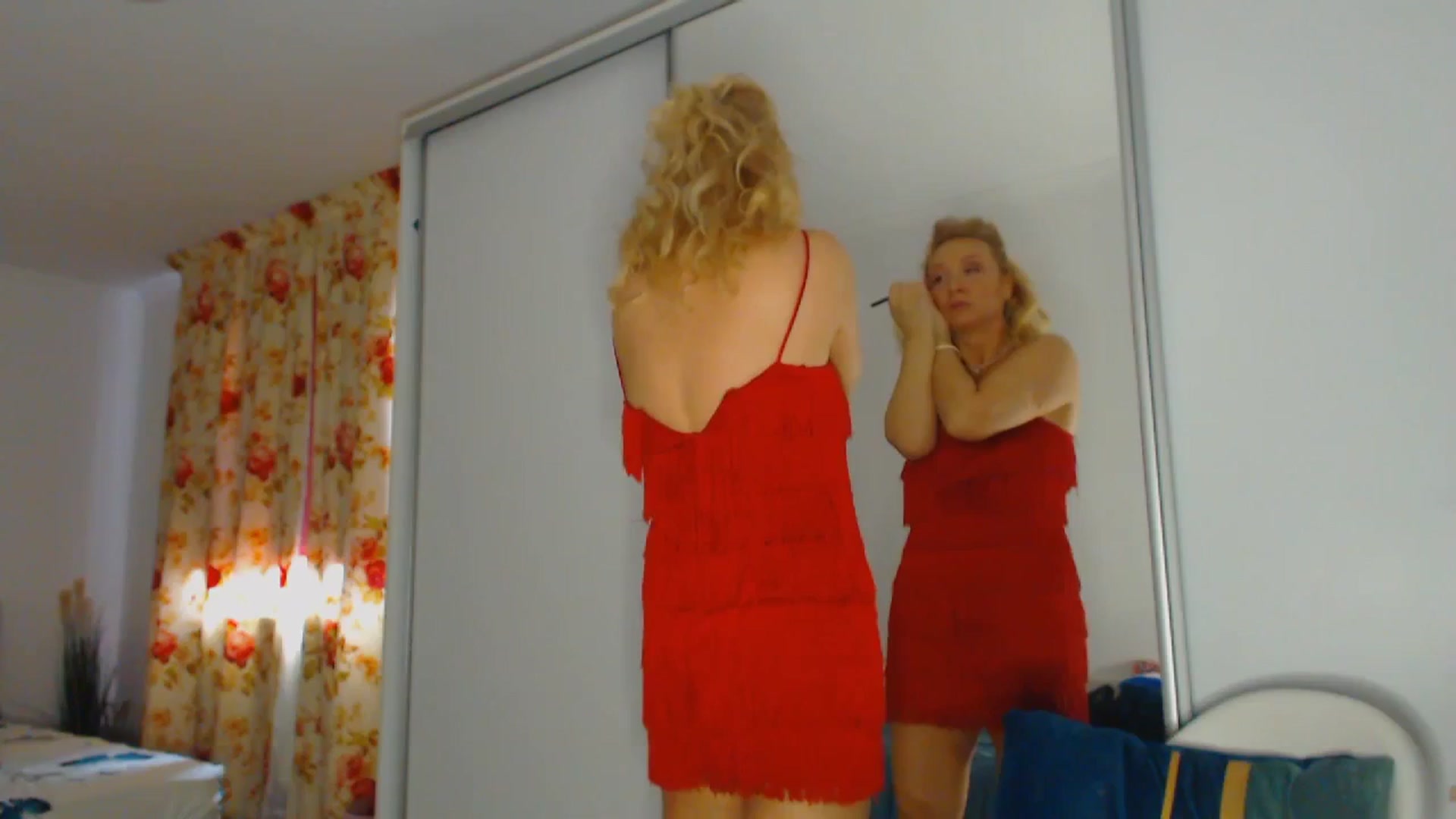 Gallery image thumbnail from Merlyn4u's myfreecams stream on, 04/19/2026, 10:31 image 1 of 20
