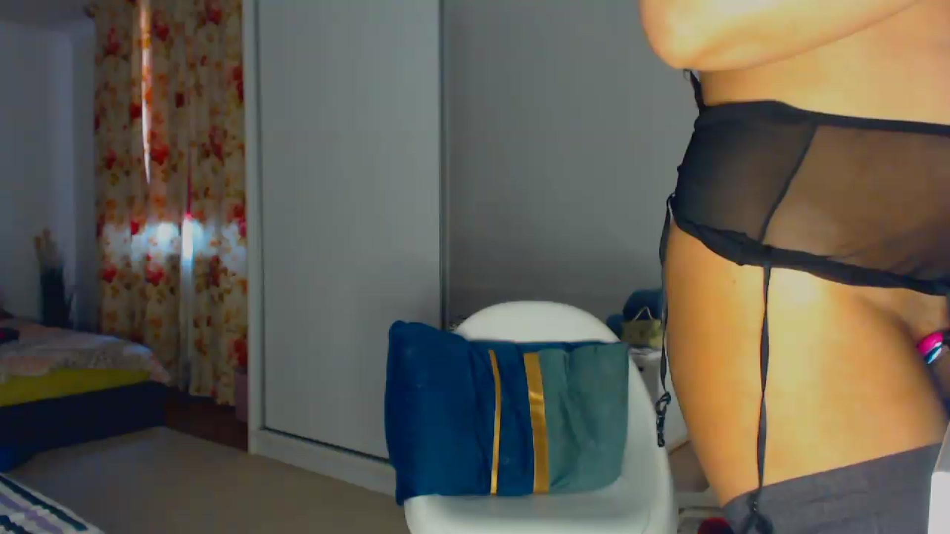 Gallery image thumbnail from Merlyn4u's myfreecams stream on, 05/11/2026, 08:14 image 10 of 20