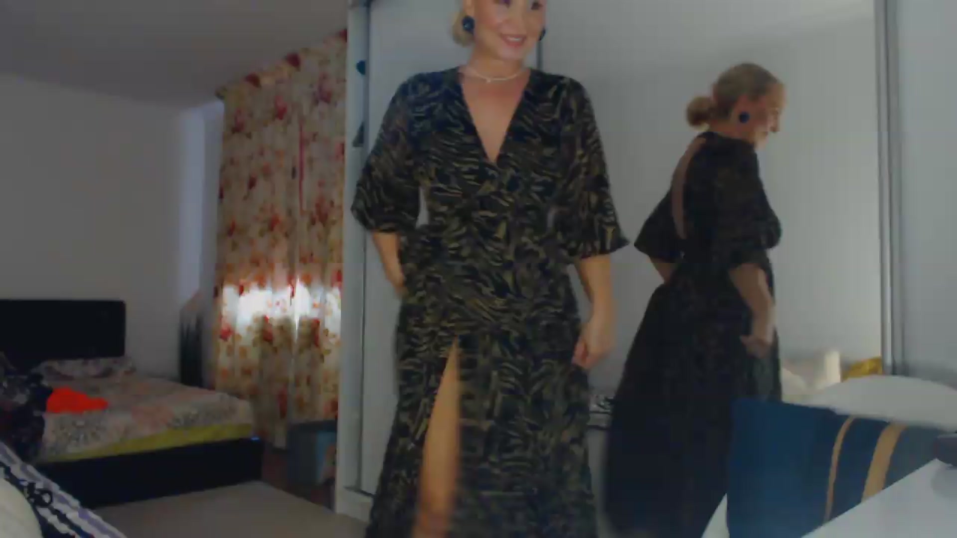 Gallery image thumbnail from Merlyn4u's myfreecams stream on, 05/28/2026, 09:36 image 17 of 20