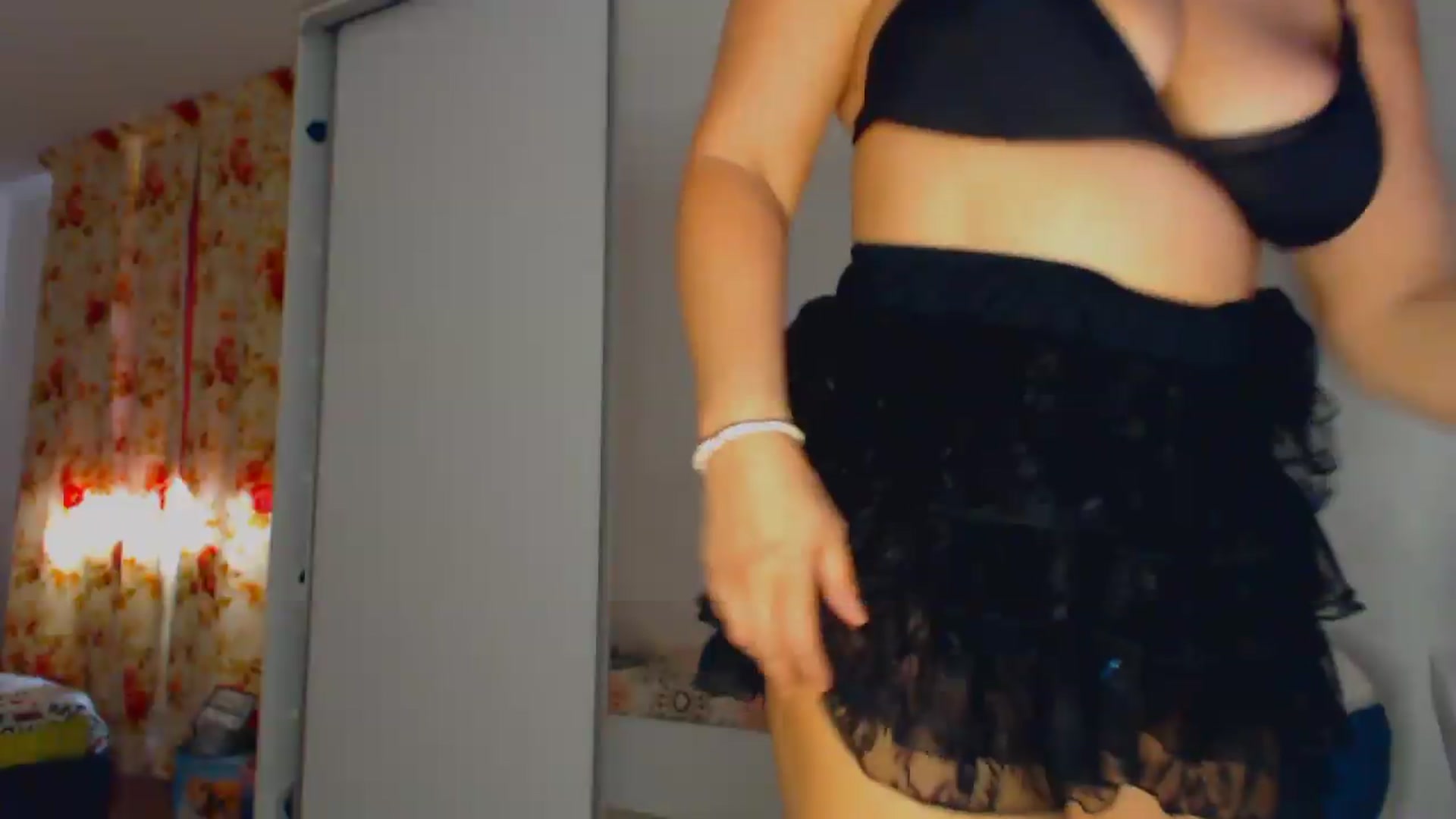 Gallery image thumbnail from Merlyn4u's myfreecams stream on, 06/02/2026, 10:14 image 18 of 20